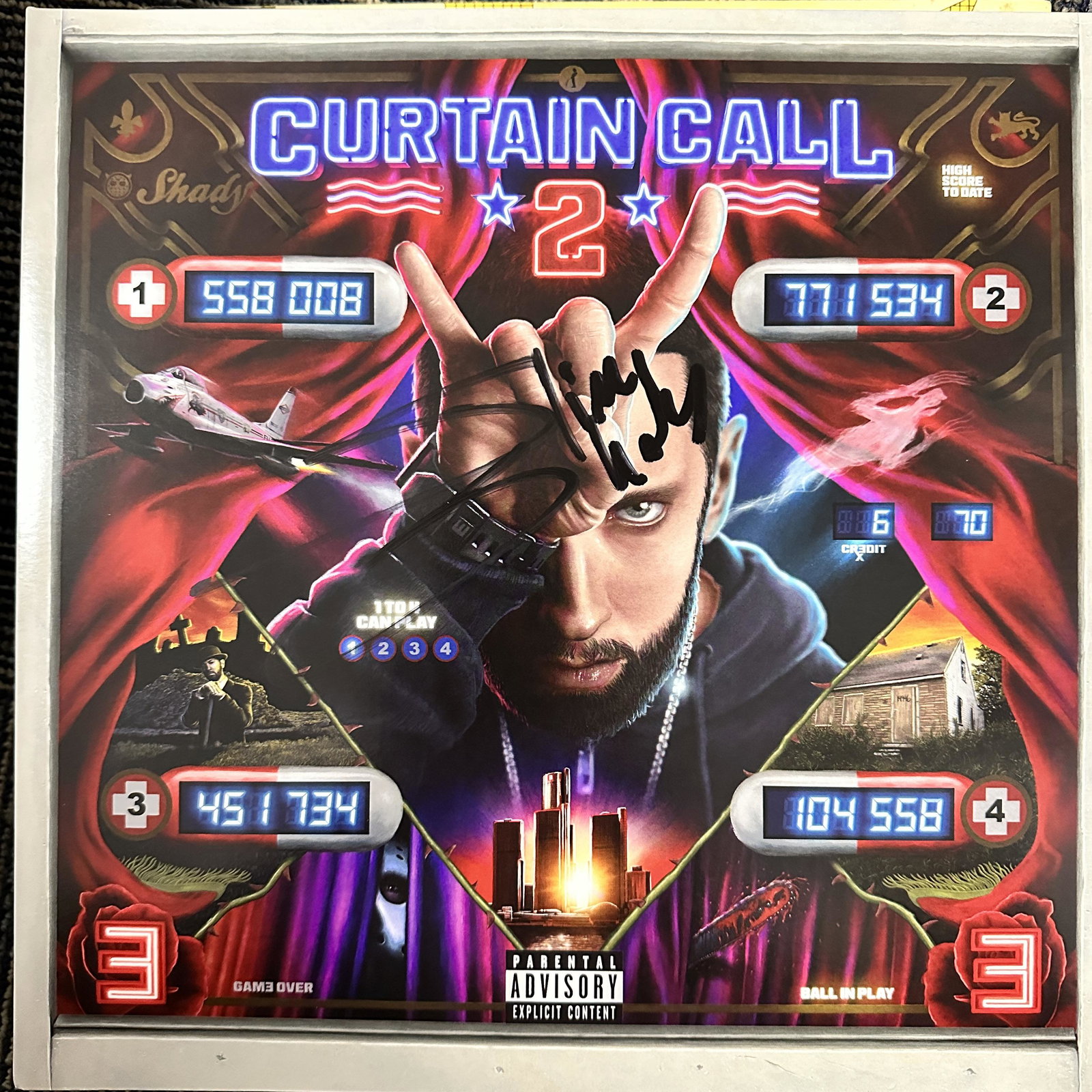 Eminem Autographed ALBUM (1 of 1)