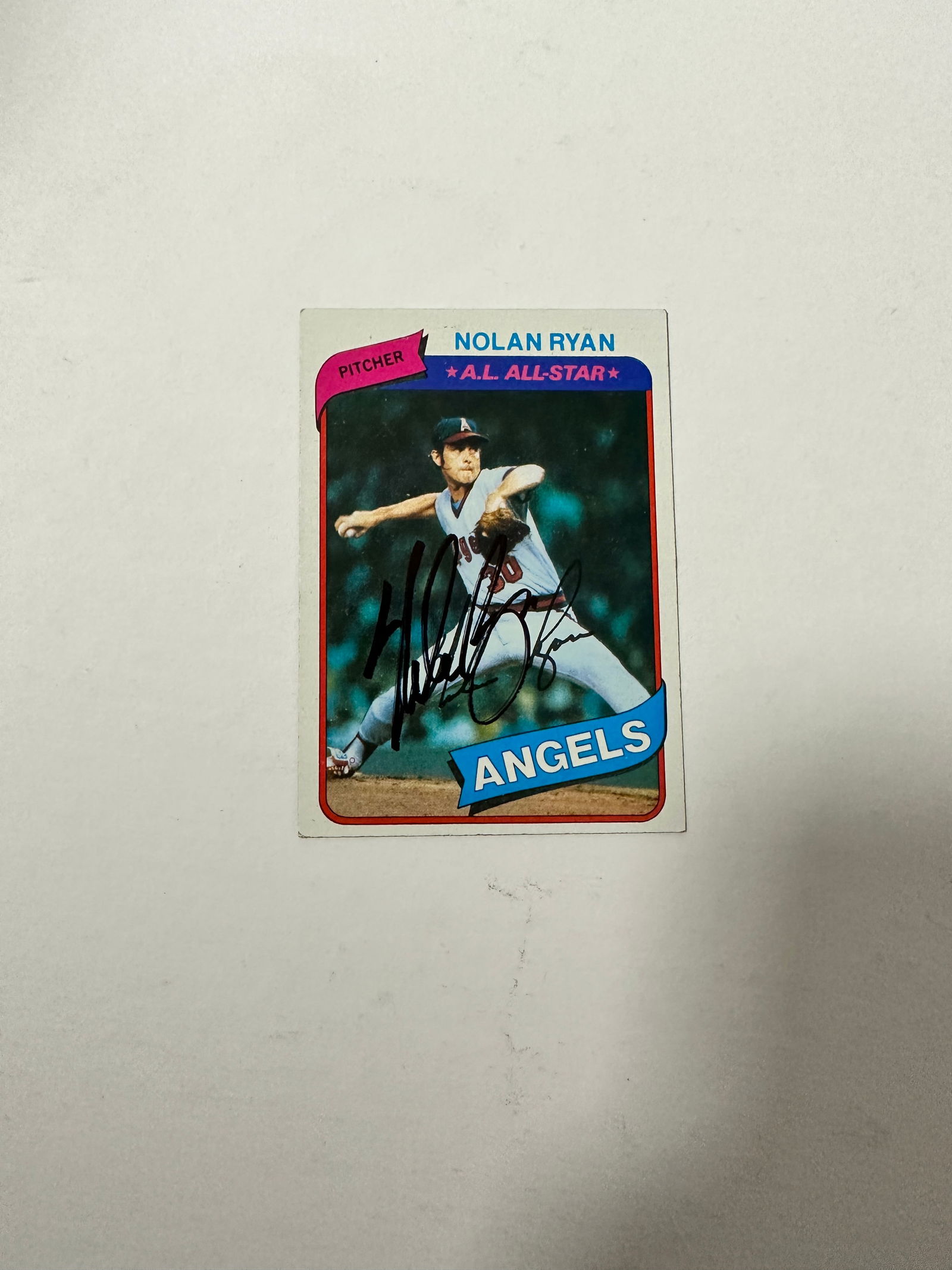 Nolan Ryan AUTOGRAPHED Card (1 of 1)