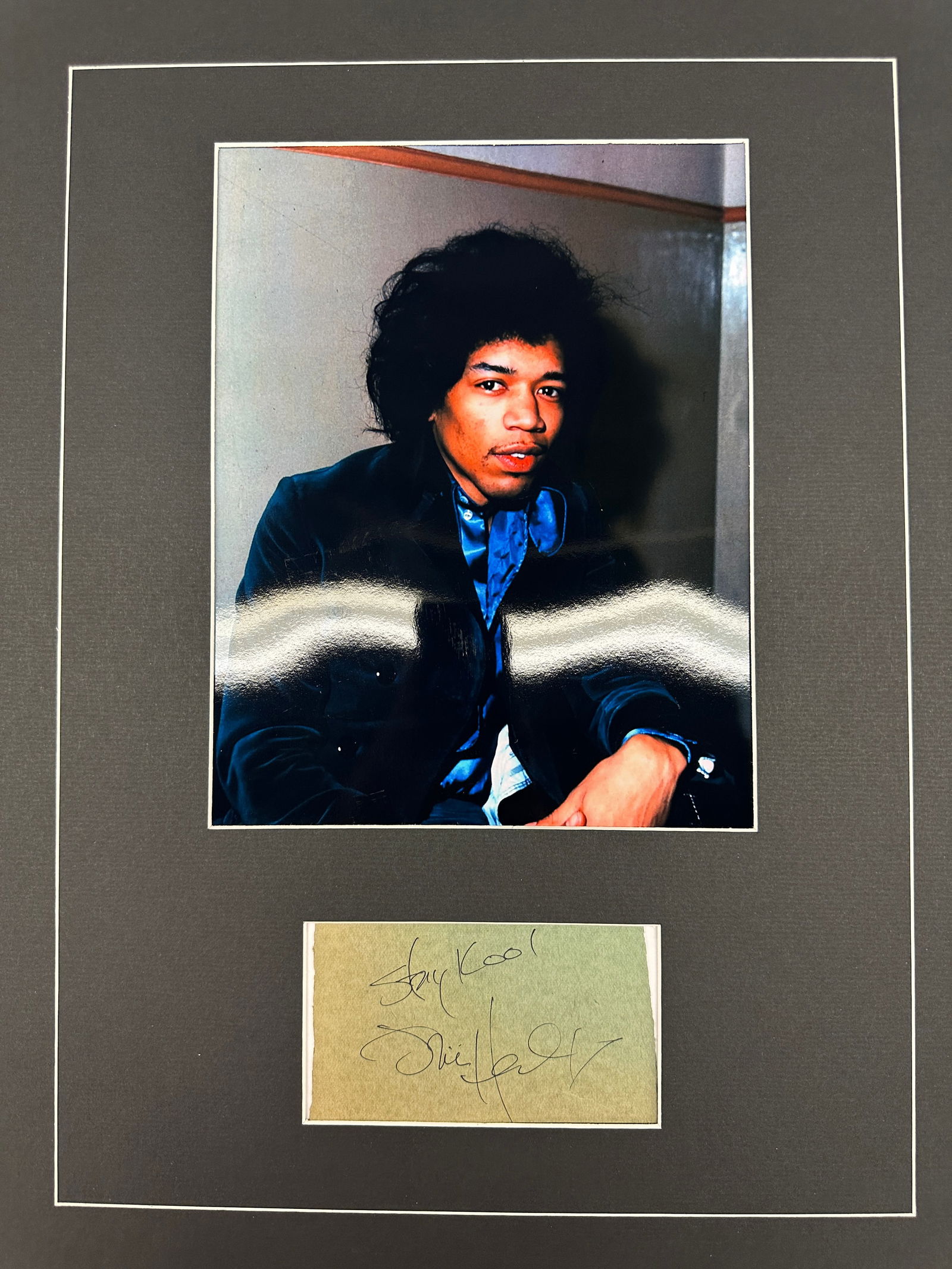 Jimi Hendrix Autorgaphed Display: Displays are not framed, and can be framed for a cost. Framed items will state they are framed in the name of the item. All signed items come with a COA. Ask any and all questions BEFORE bidding. Sign