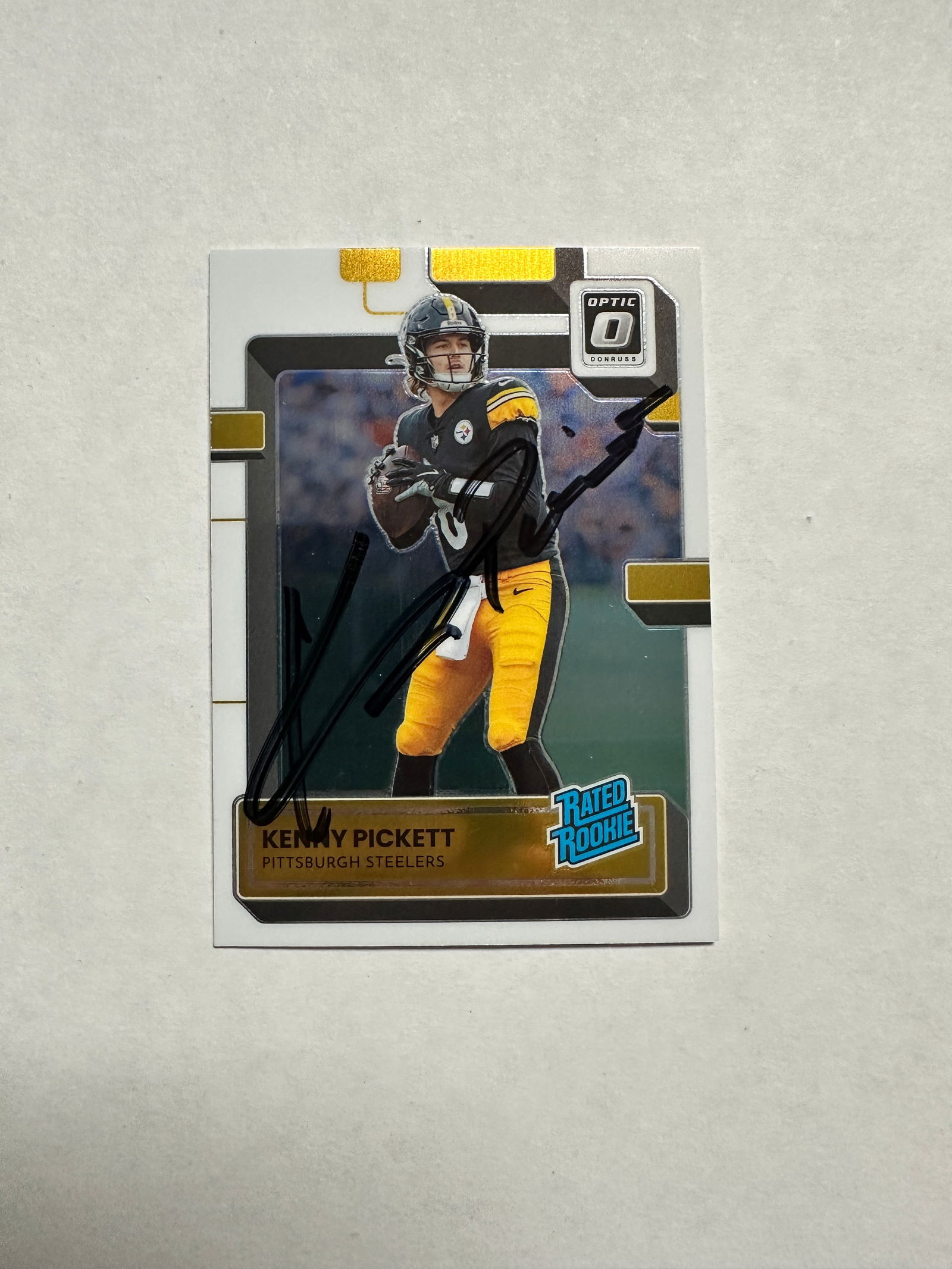 Kenny Pickett Autographd Card (1 of 1)