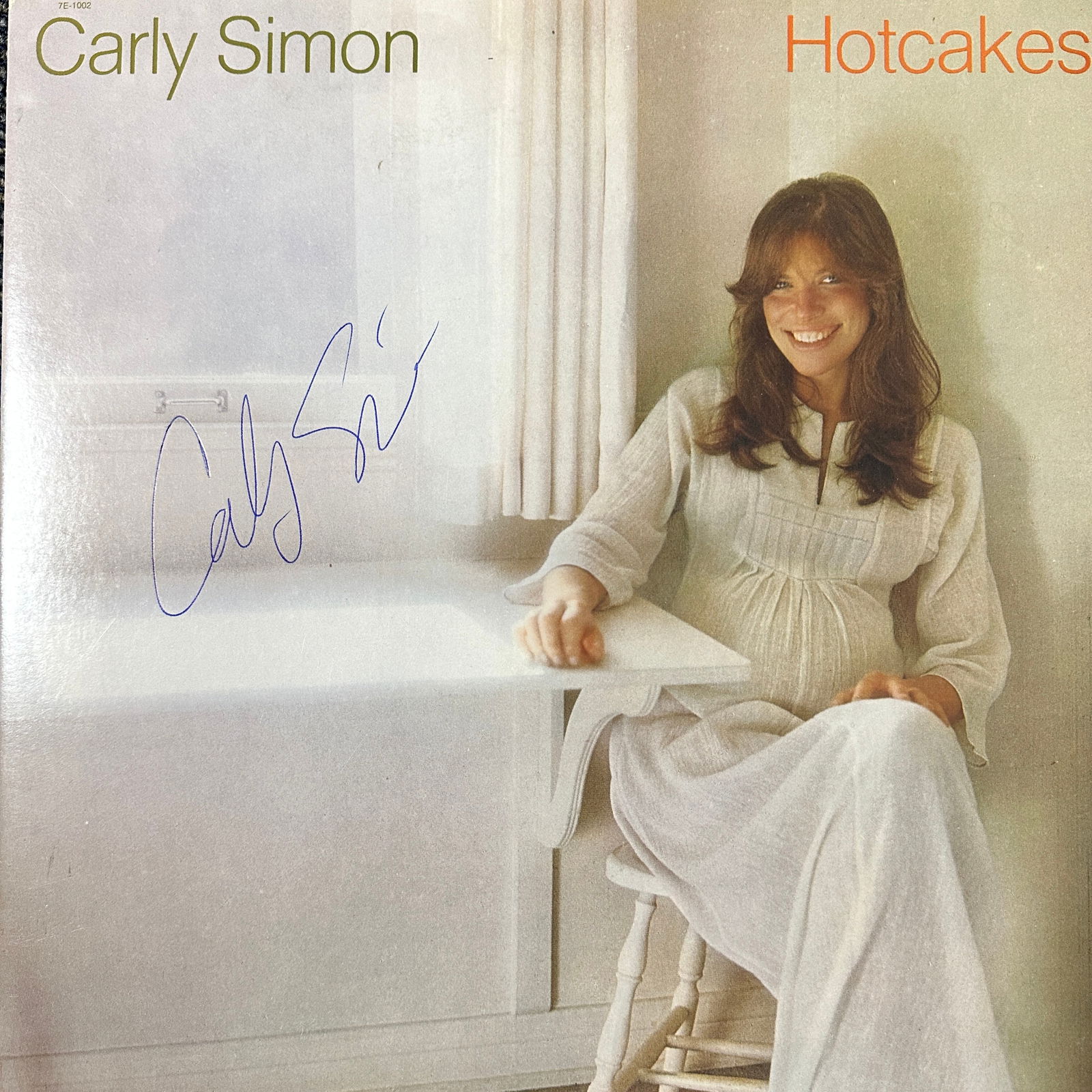 Carly Simon AUTOGRAPHED Album (1 of 1)