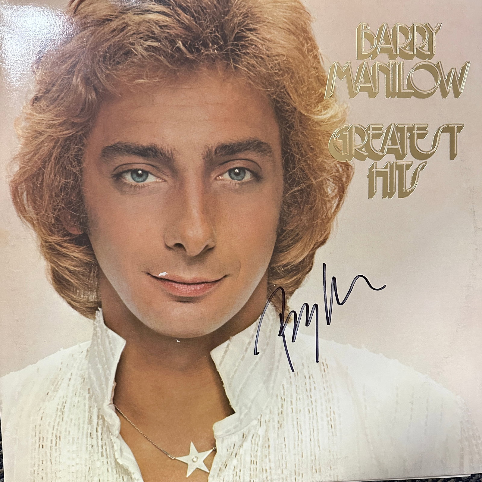 Barry Manilow AUTOGRAPHED Album: Displays are not framed, and can be framed for a cost. Framed items will state they are framed in the name of the item. All signed items come with a COA. Ask any and all questions BEFORE bidding. Sign