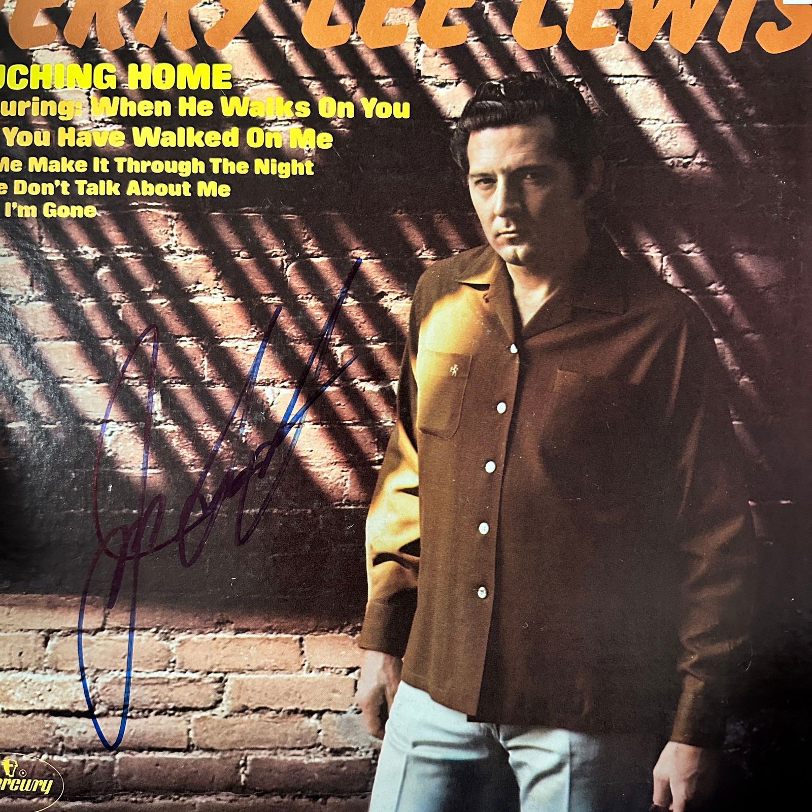 Jerry Lee Lewis AUTOGRAPHED Album (1 of 1)