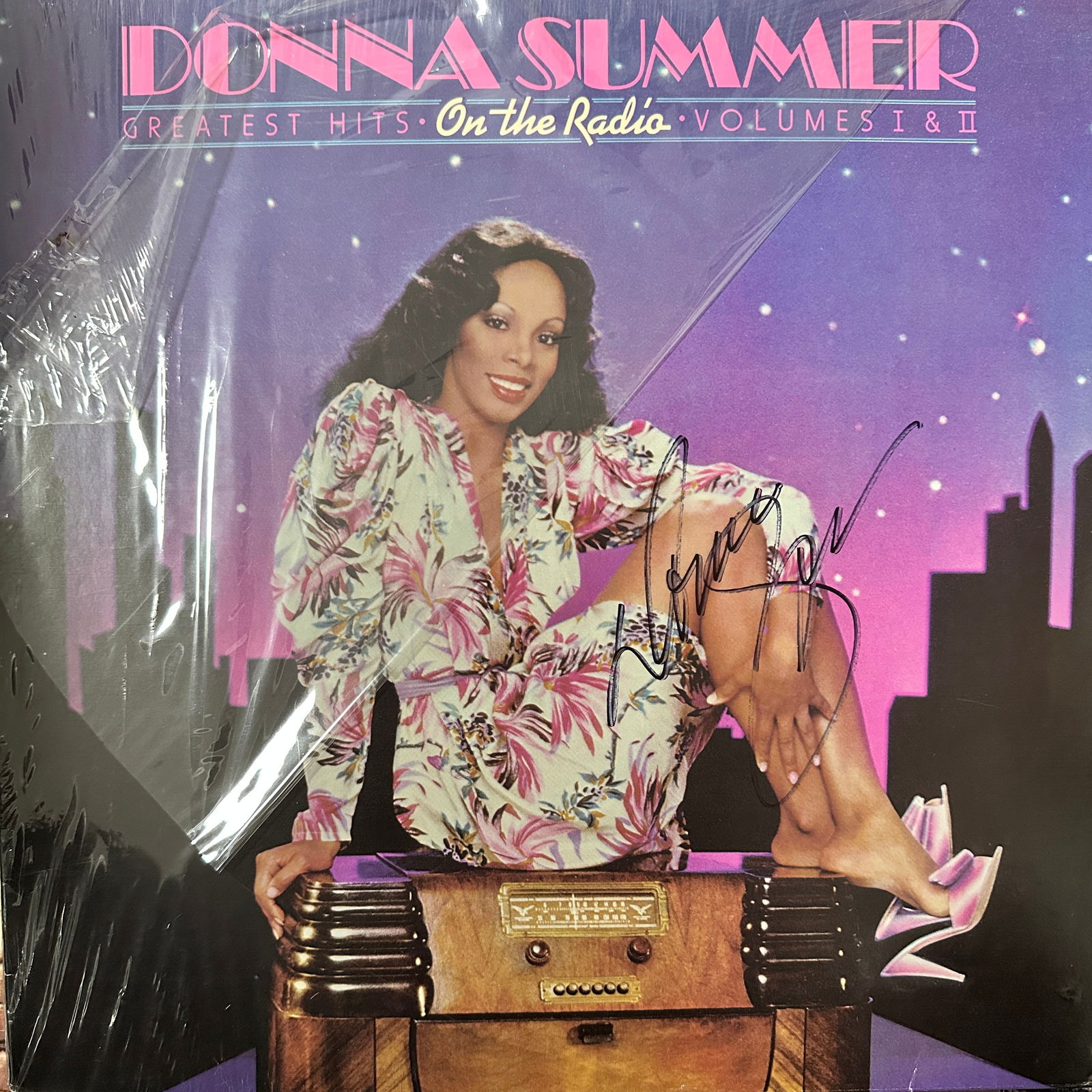 Donna Summers Autographed ALBUM (1 of 1)