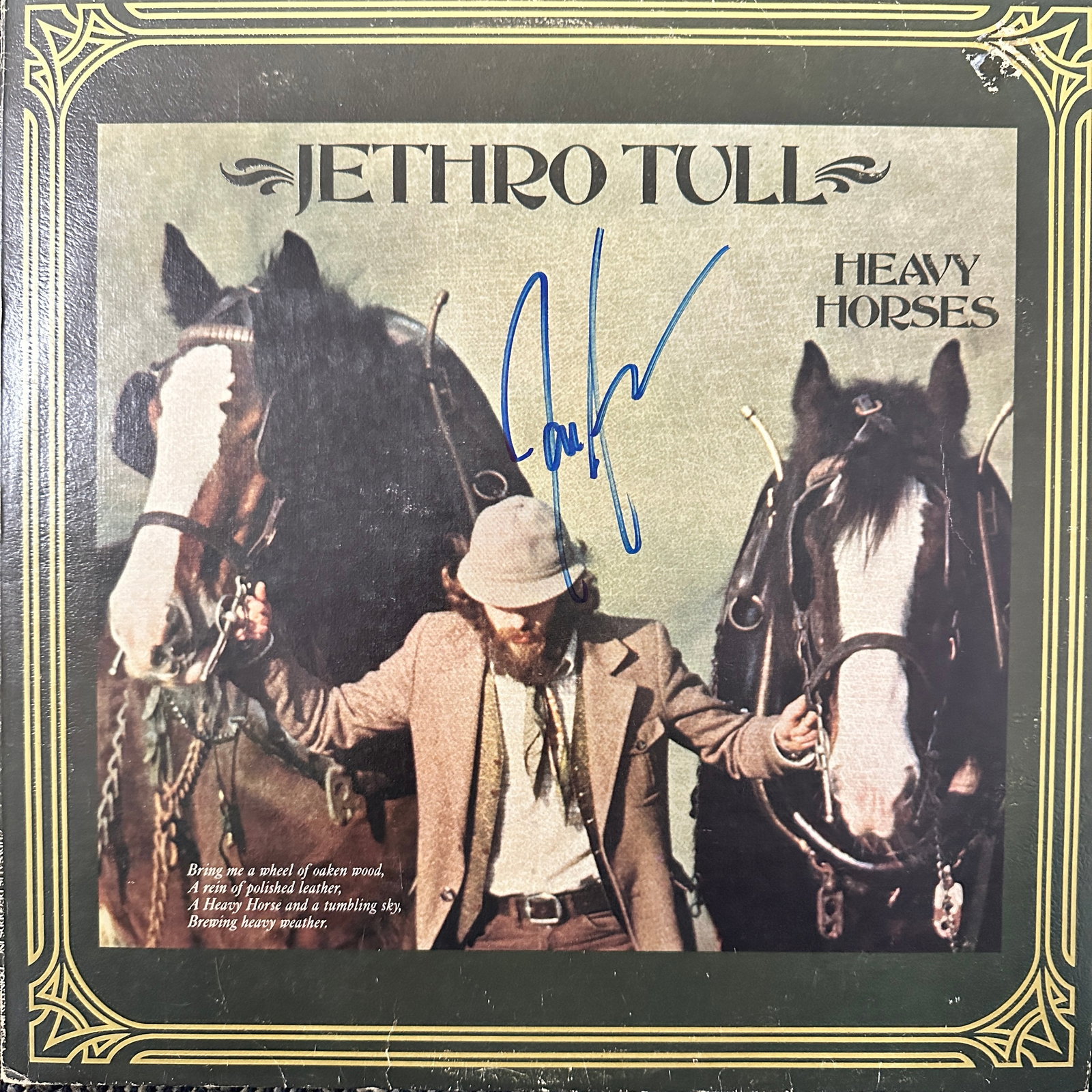 Ian Anderson Autographed ALBUM: Displays are not framed, and can be framed for a cost. Framed items will state they are framed in the name of the item. All signed items come with a COA. Ask any and all questions BEFORE bidding. Sign