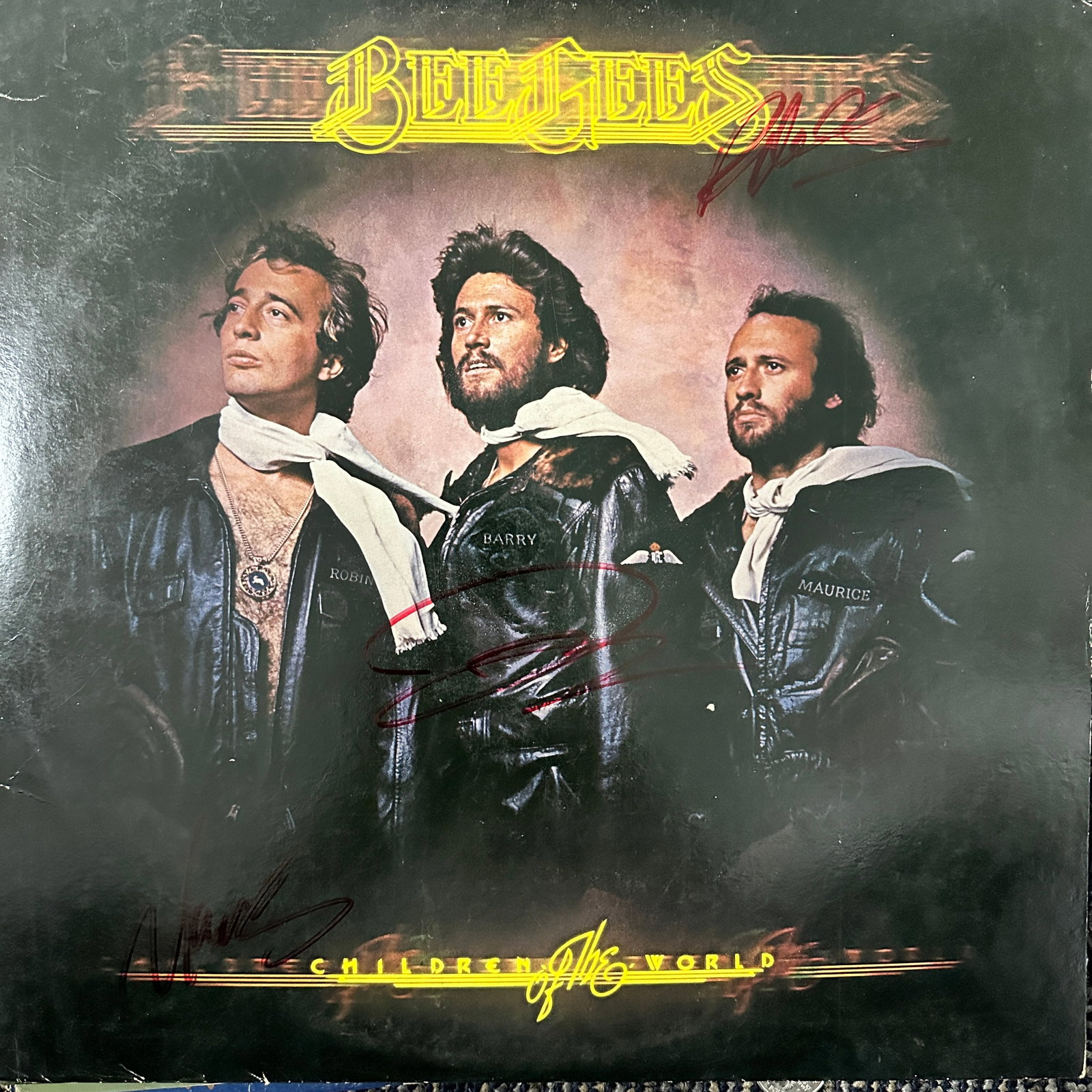 Bee Gees AUTOGRAPHED ALBUM BARRY MAURICE ROBIN: Displays are not framed, and can be framed for a cost. Framed items will state they are framed in the name of the item. All signed items come with a COA. All items now come with a 3rd Party COA from P