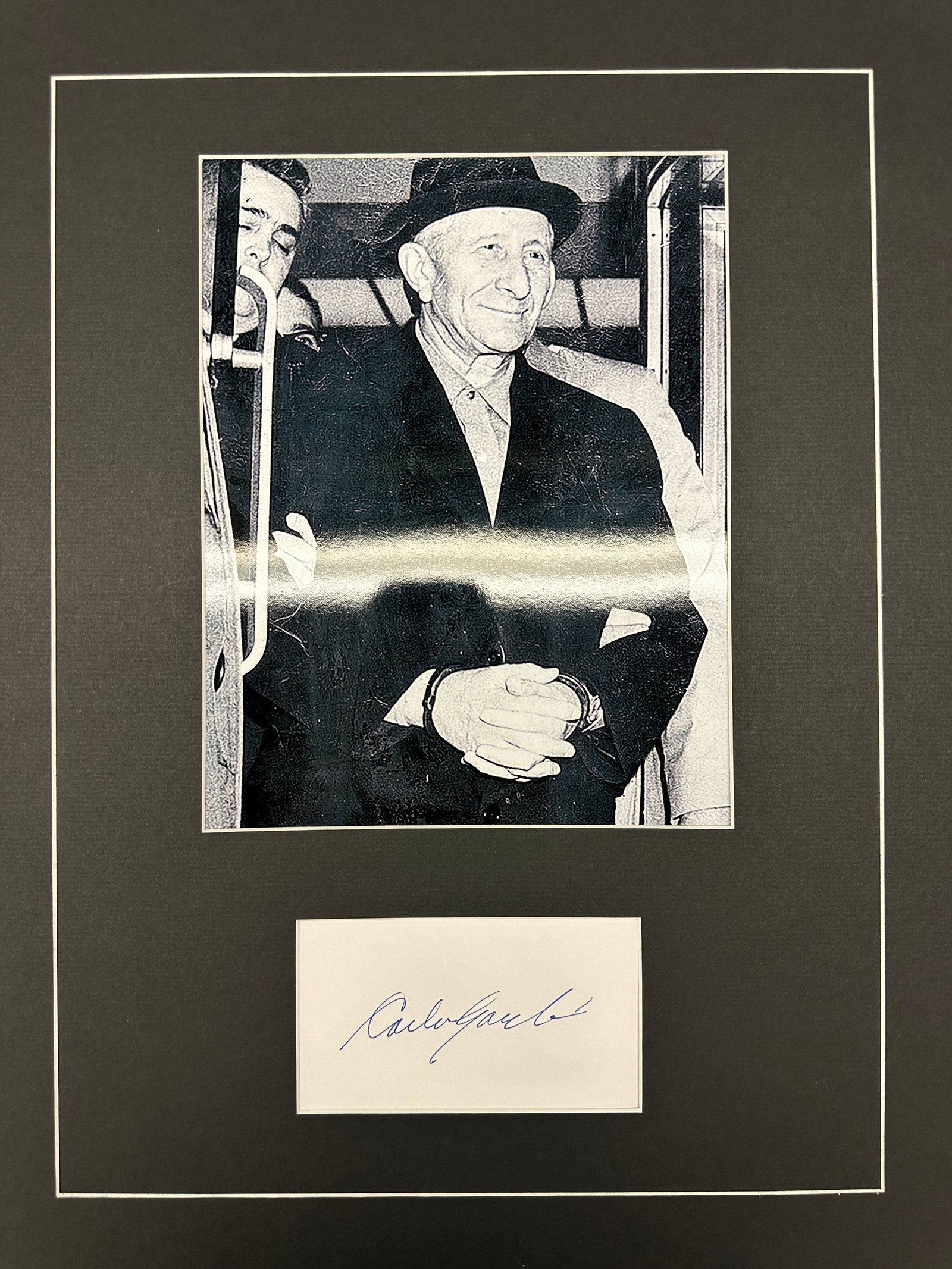 Carlo Gambino Autograph Display: Displays are not framed, and can be framed for a cost. Framed items will state they are framed in the name of the item. All signed items come with a COA. All items now come with a 3rd Party COA from P