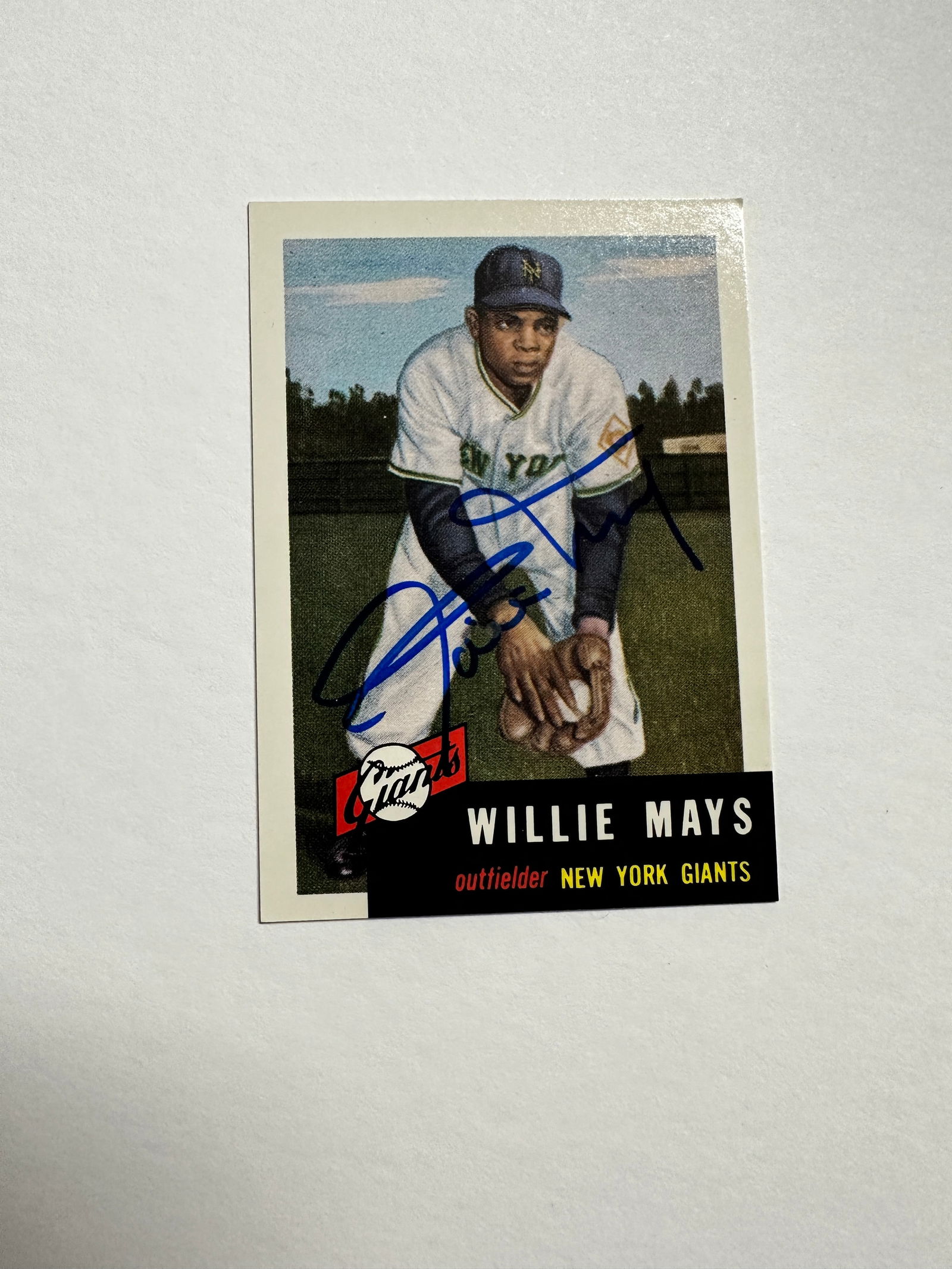 Willie Mays AUTOGRAPHED Card (1 of 1)