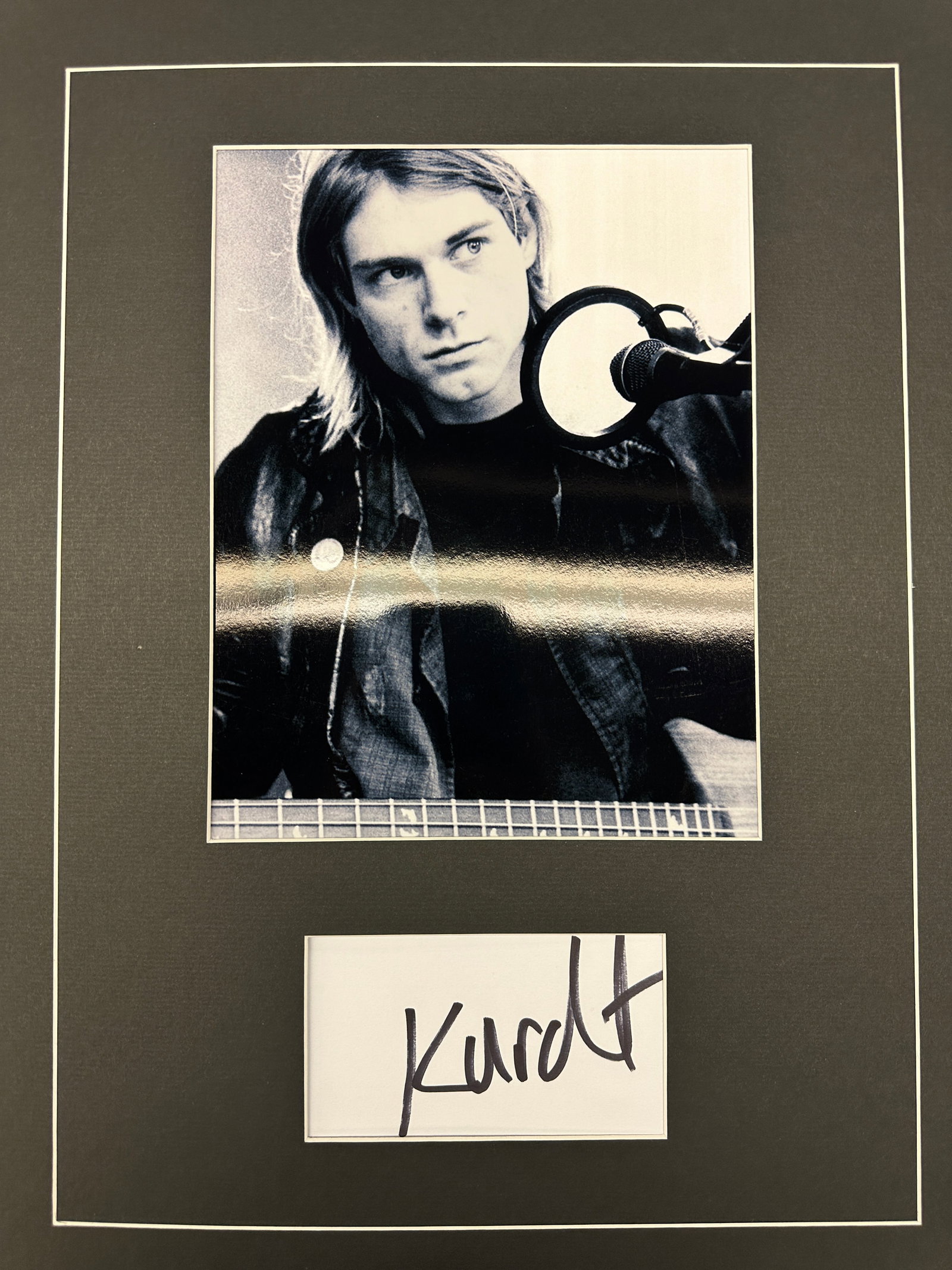 Kurt Cobain Autograph Display (1 of 1)