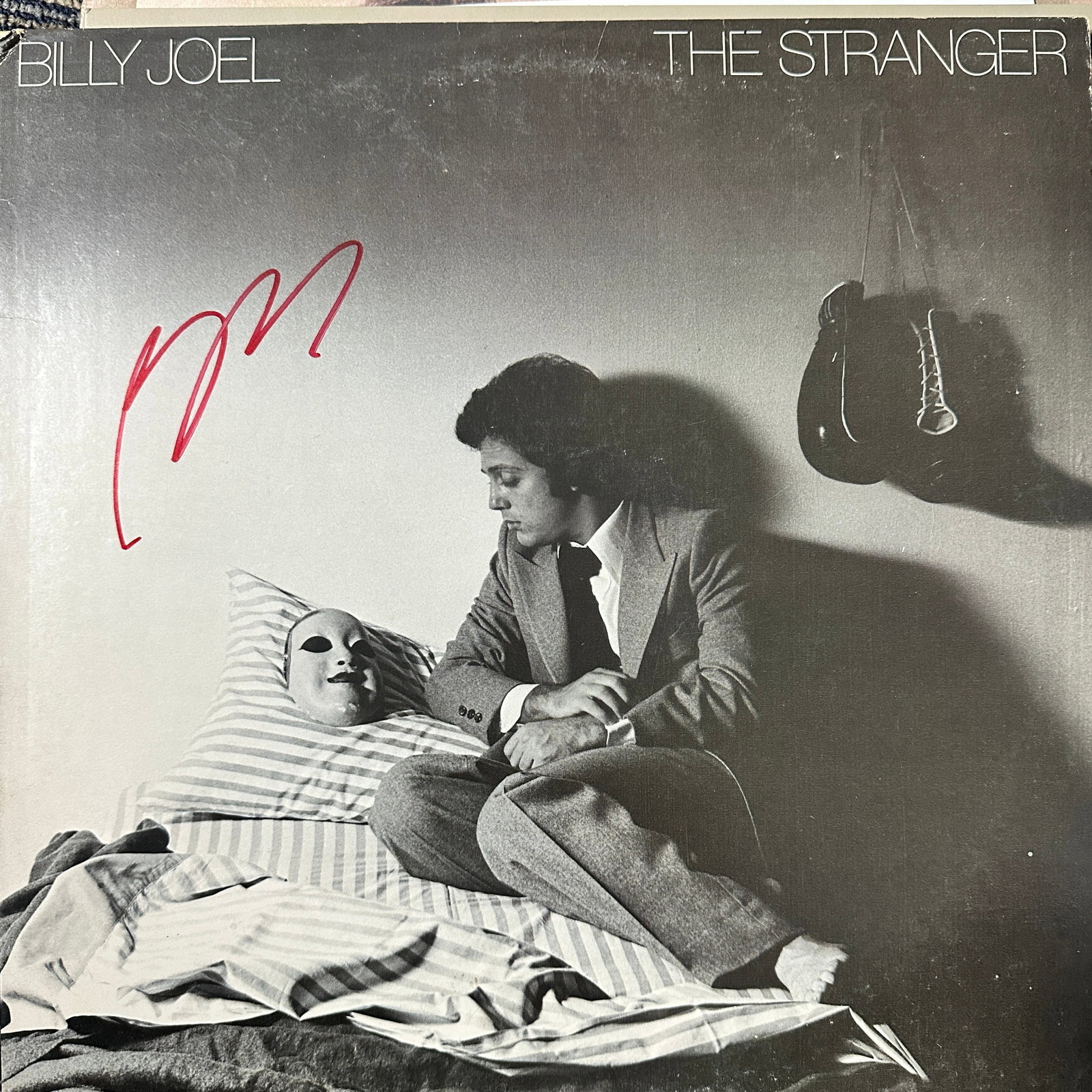 Billy Joel Autographed ALBUM: Displays are not framed, and can be framed for a cost. Framed items will state they are framed in the name of the item. All signed items come with a COA. All items now come with a 3rd Party COA from P