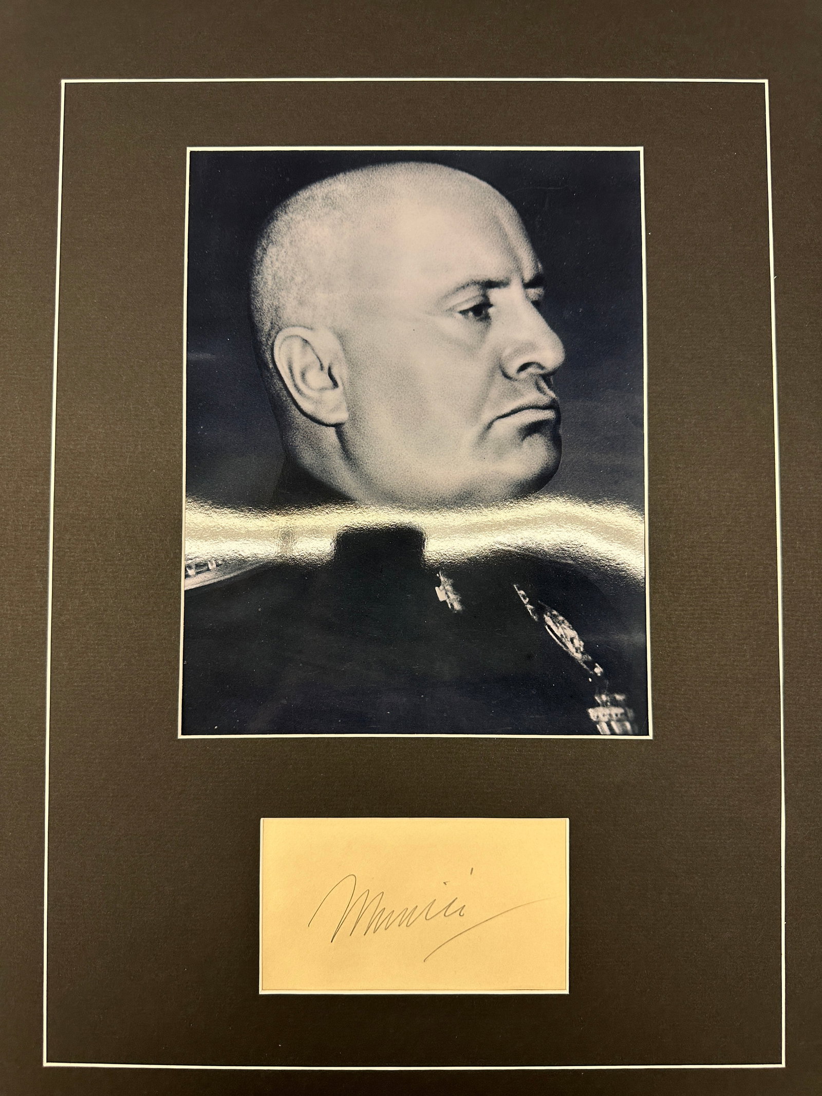 Mussolini Autograph Display (1 of 1)