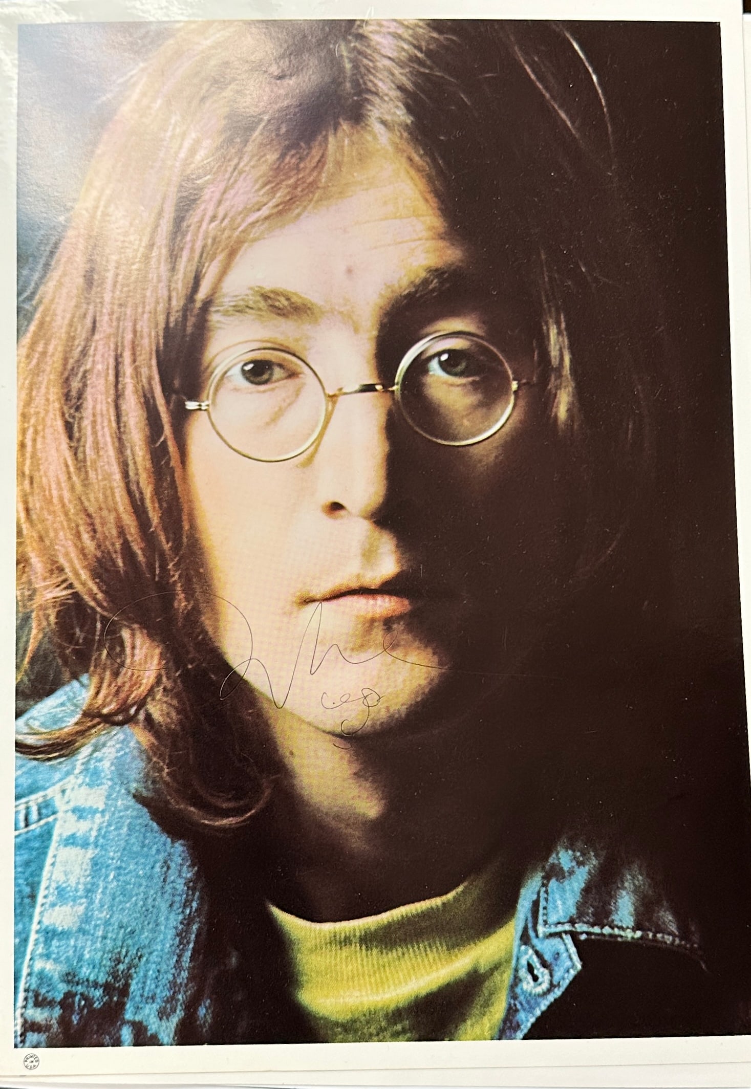 John Lennon Autographed Photo: ! Displays are not framed, and can be framed for a cost. Framed items will state they are framed in the name of the item. All signed items come with a COA from Premier Authentication. Ask any and all