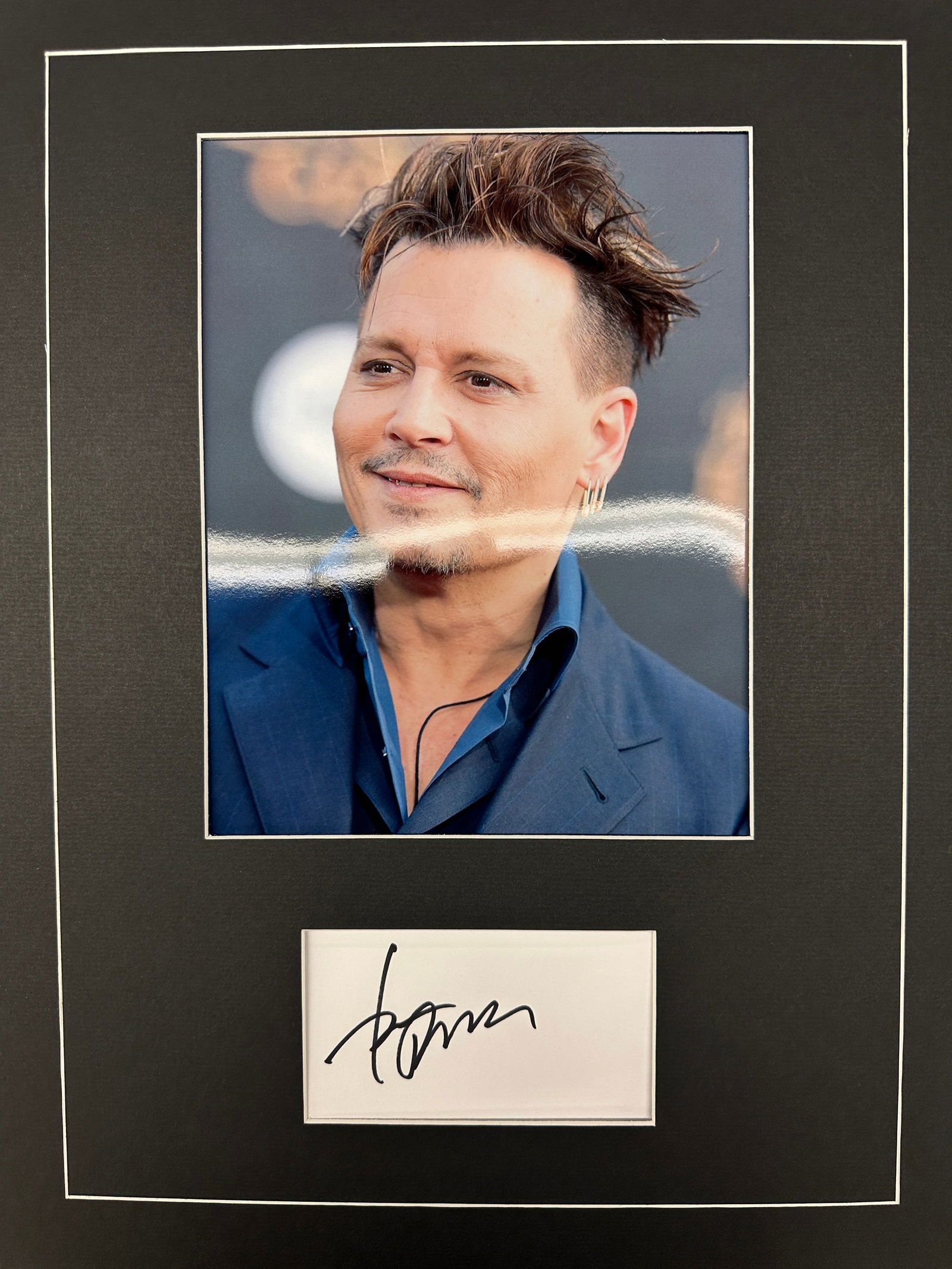 Johnny Depp Autograph Display (1 of 1)