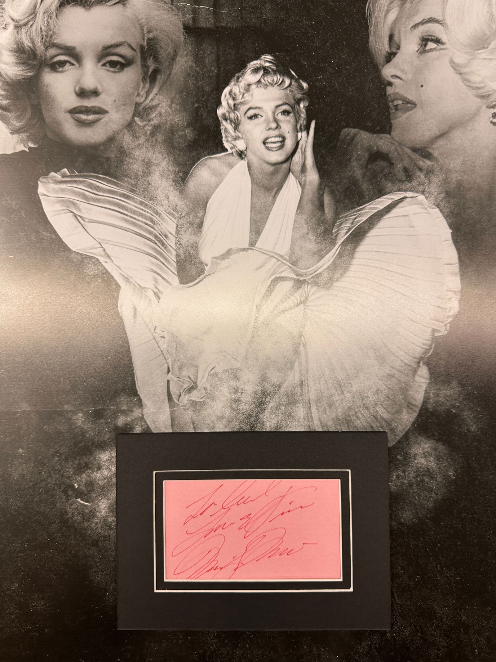 Marilyn Monroe Autograph Display (1 of 1)