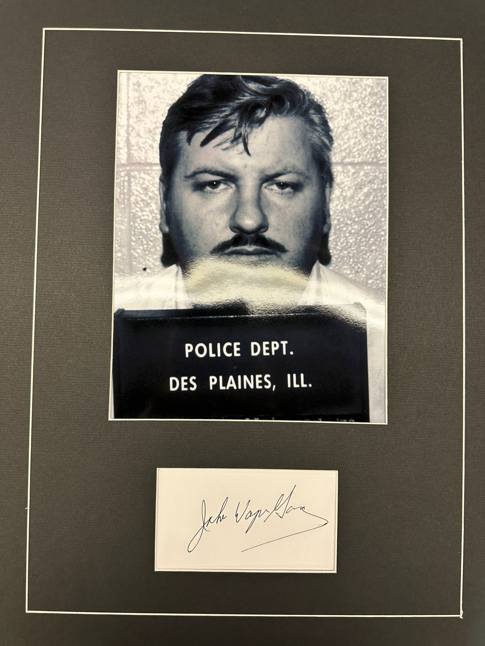 John Wayne Gacy Autograph Display (1 of 1)