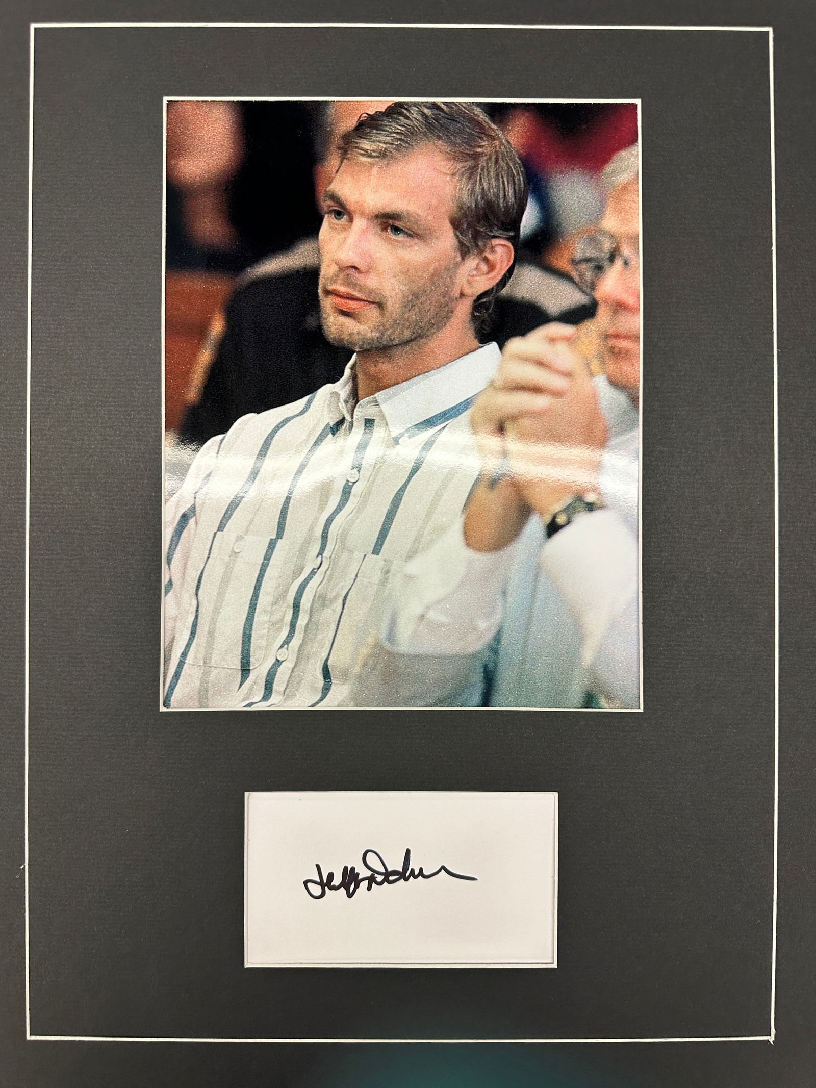 Jeffrey Dahmer Autograph Display (1 of 1)