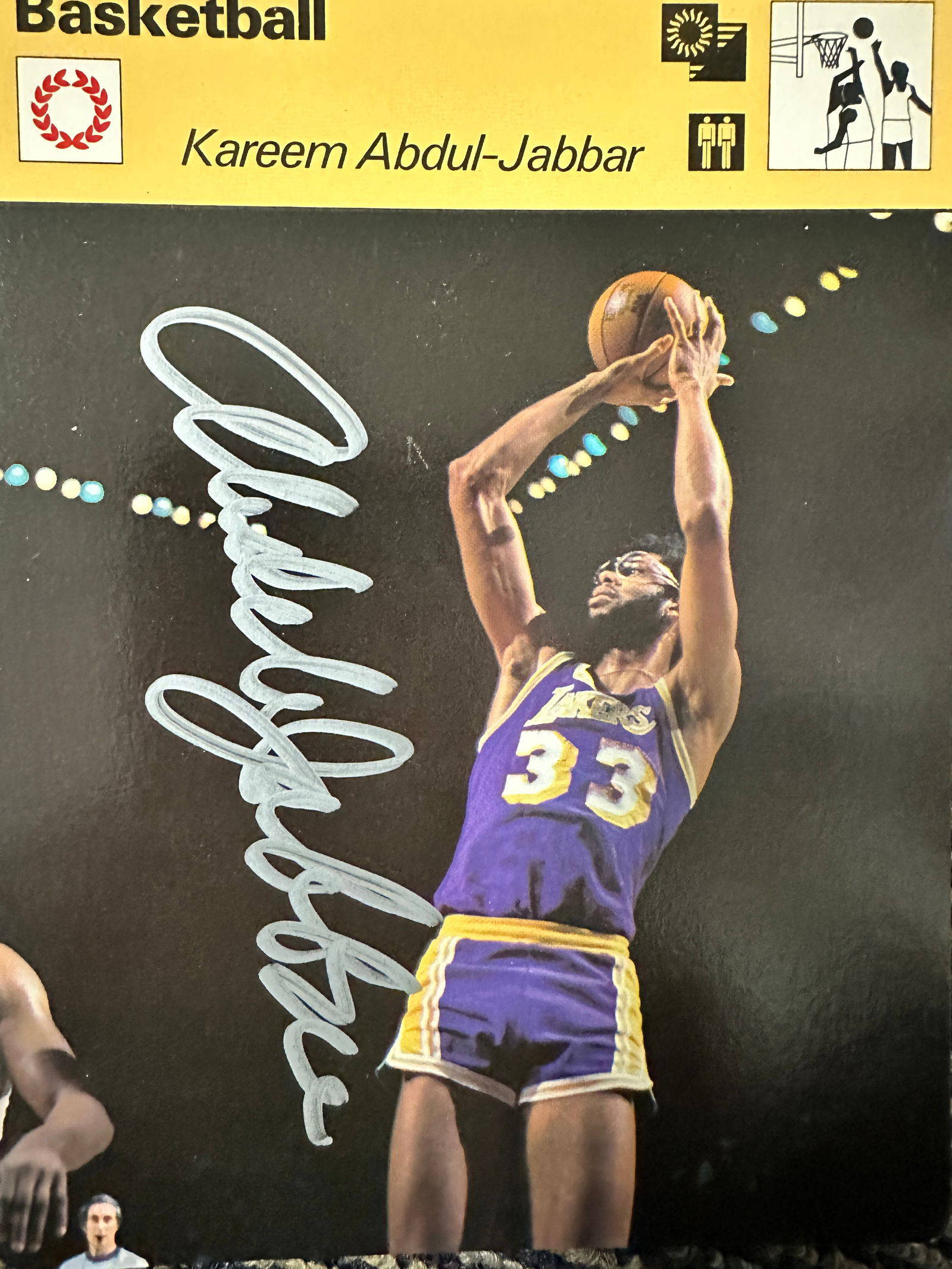 Abdul Jabbar Autographed Card (1 of 1)
