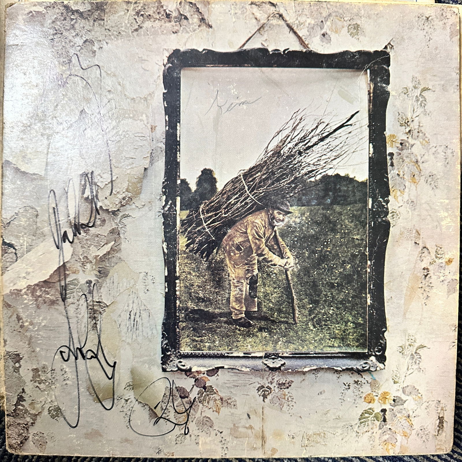 Led Zeppelin Autographed Album All BONHAM: Displays are not framed, and can be framed for a cost. Framed items will state they are framed in the name of the item. All signed items come with a COA. All items now come with a 3rd Party COA from P