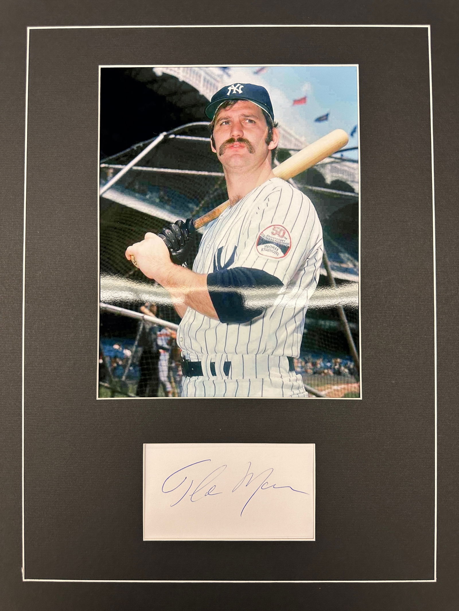 Thurman Munson Autograph Display (1 of 1)