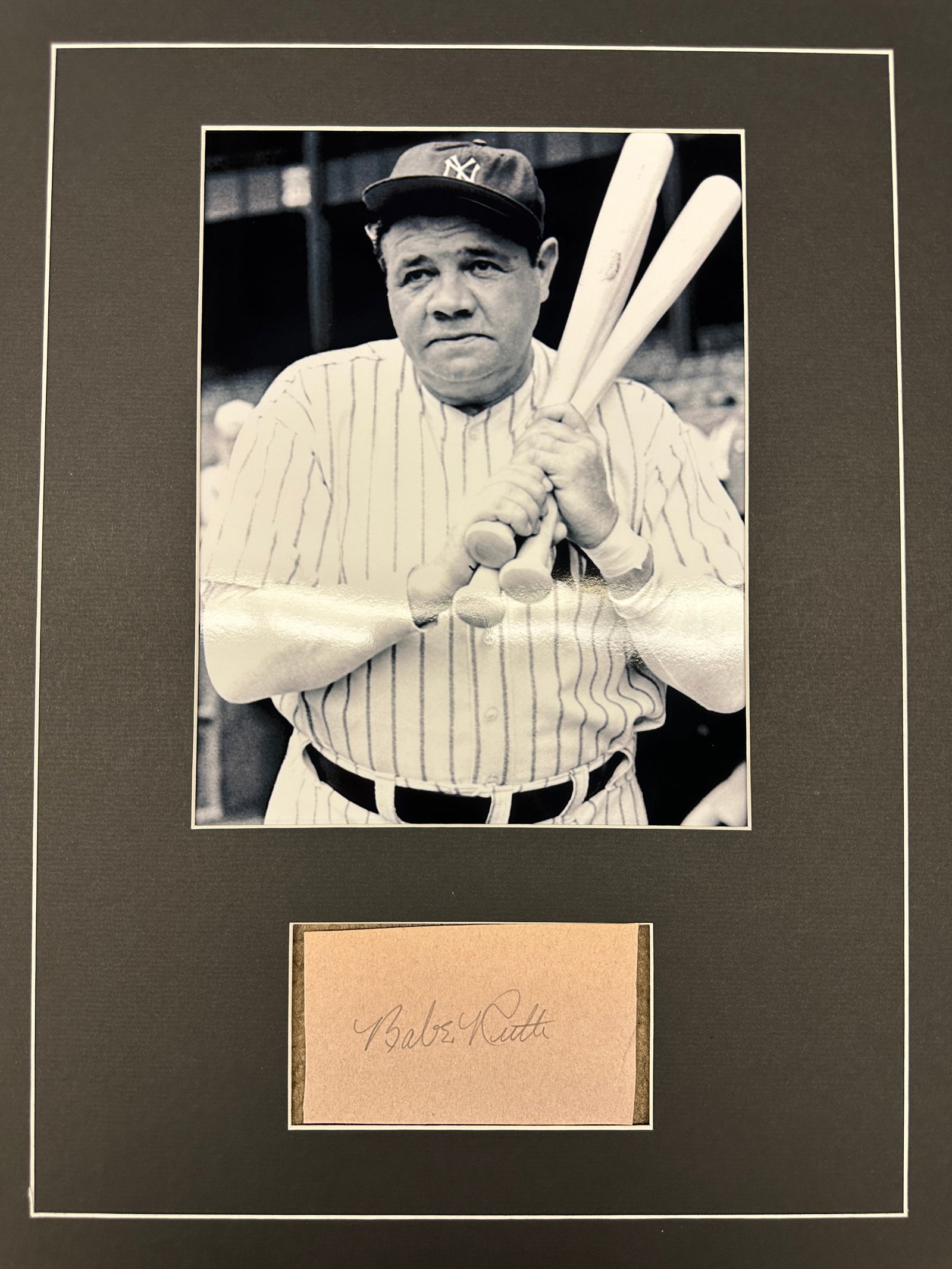 Babe Ruth Autograph Display (1 of 1)