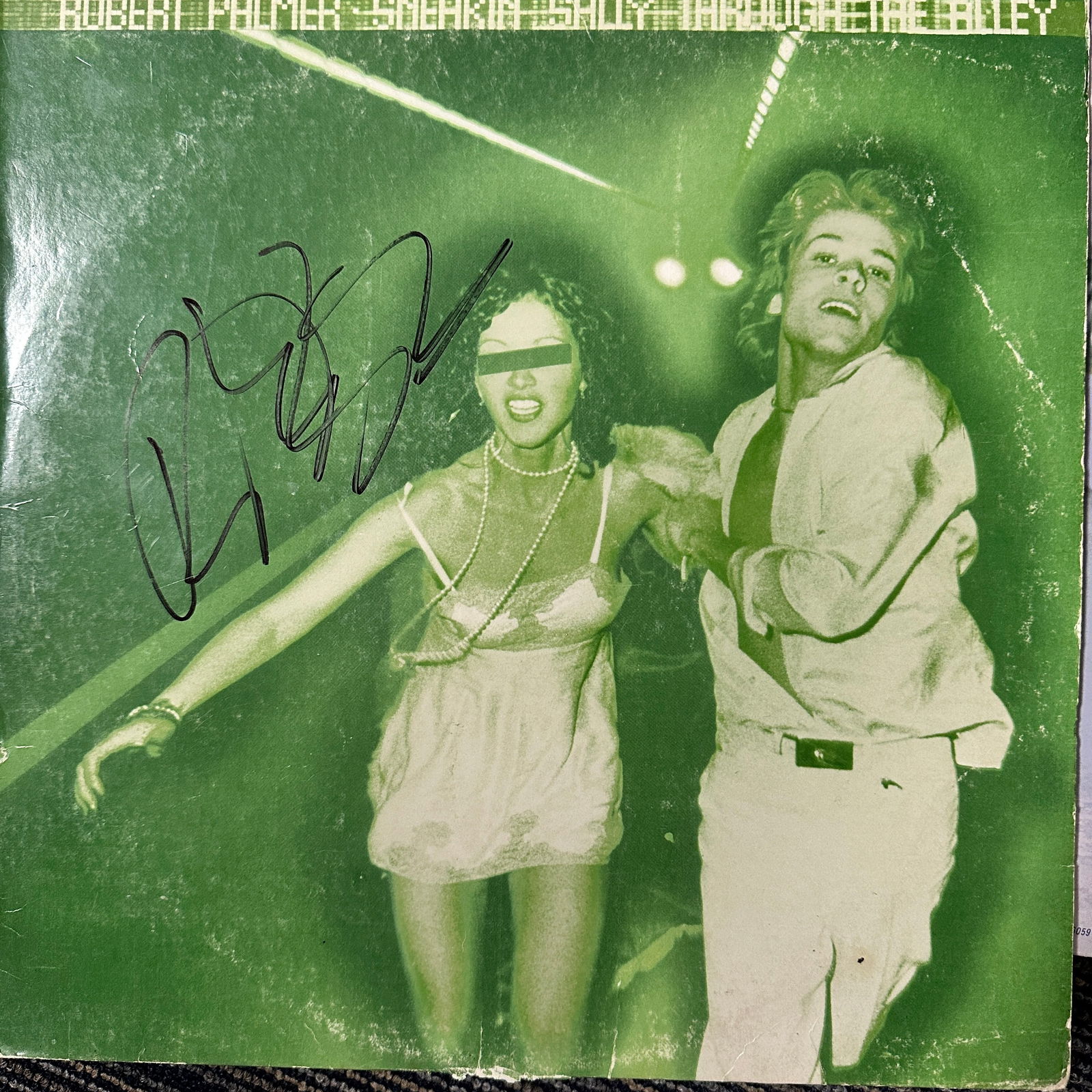 Robert Palmer Autographed Album (1 of 1)