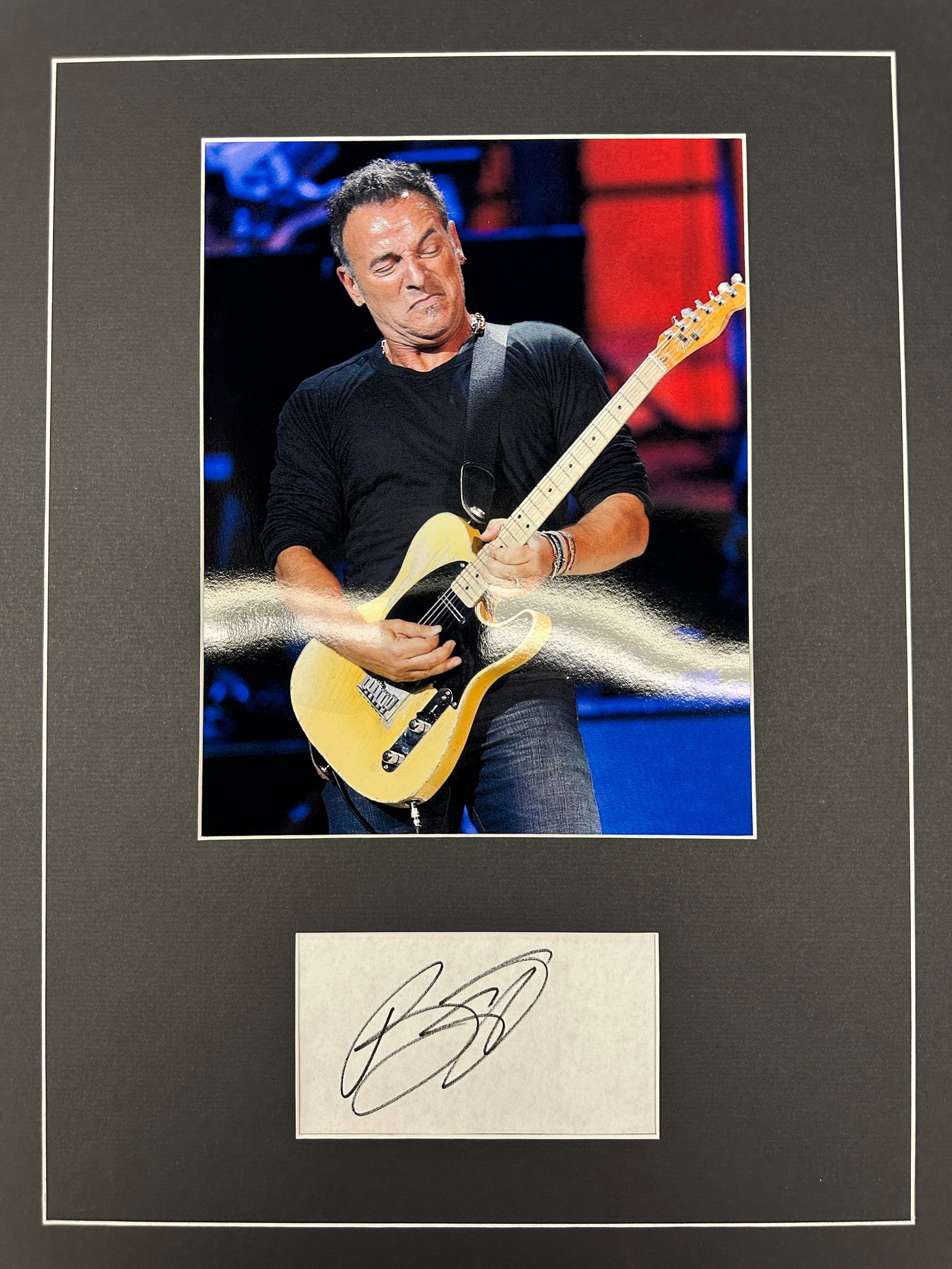 Bruce Springsteen Autograph Display: Displays are not framed, and can be framed for a cost. Framed items will state they are framed in the name of the item. All signed items come with a COA. All items now come with a 3rd Party COA from P
