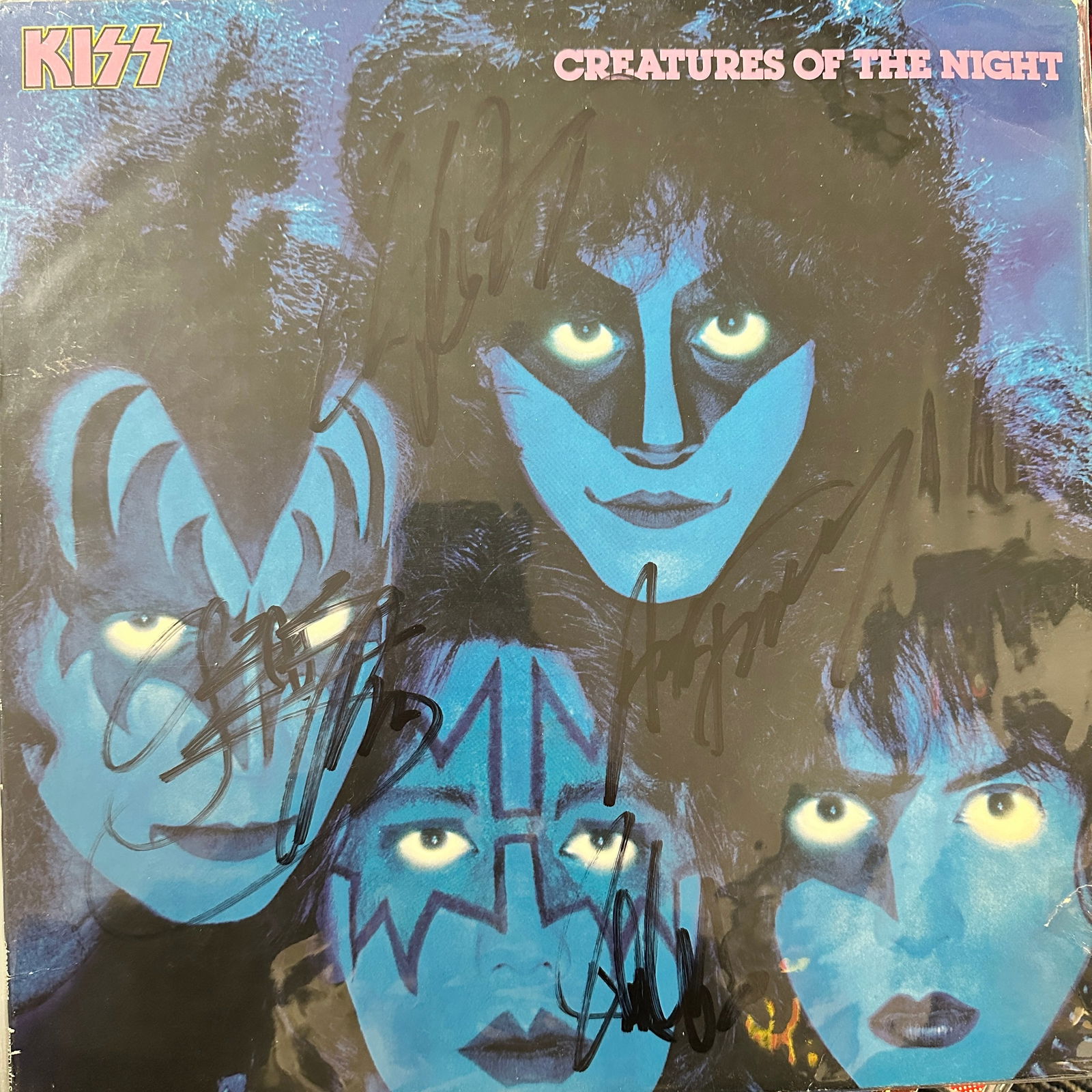 Kiss Autographed ALBUM ACE PETER GENE ERIC (1 of 2)