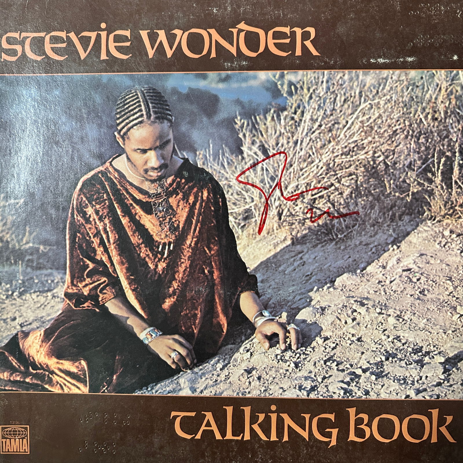 Stevie Wonder Autographed ALBUM: Displays are not framed, and can be framed for a cost. Framed items will state they are framed in the name of the item. All signed items come with a COA. All items now come with a 3rd Party COA from P