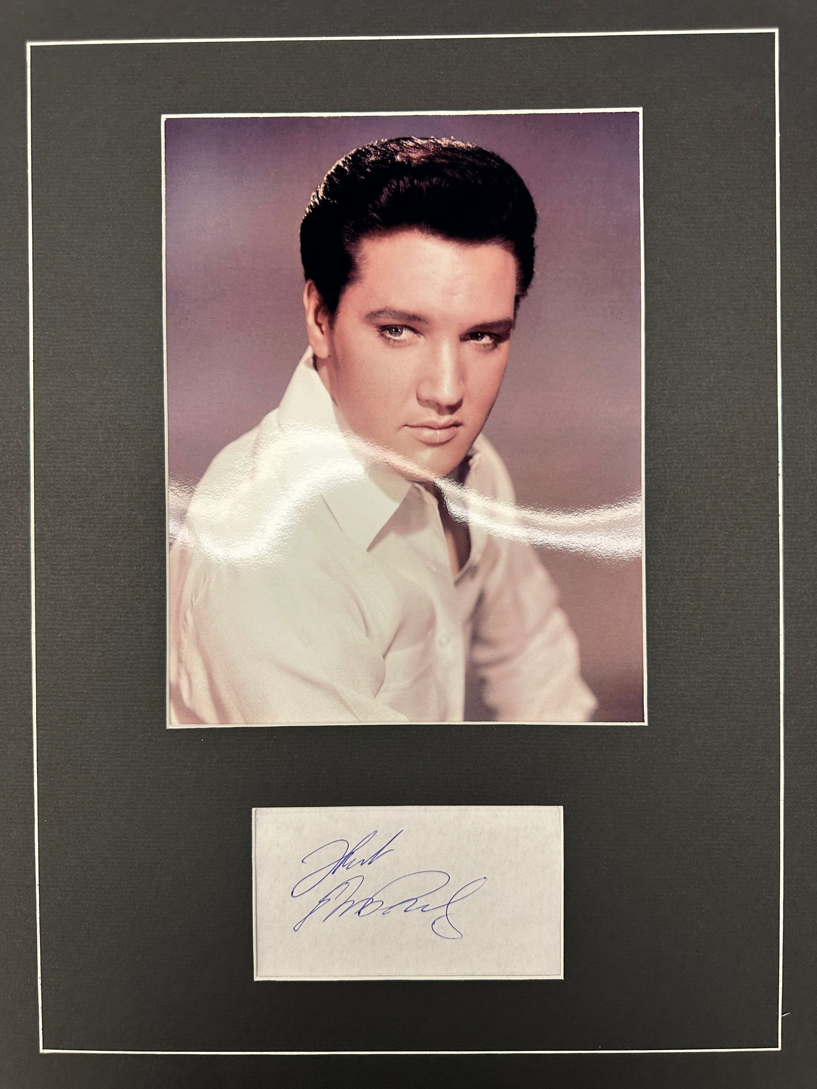 Elvis Presley Autograph Display (1 of 2)
