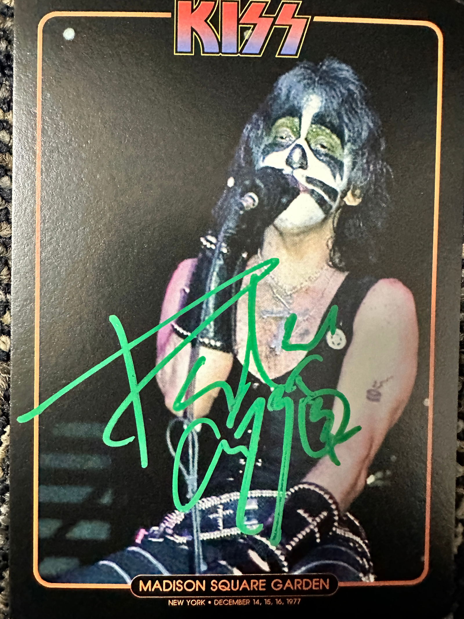 Peter Criss AUTOGRAPHED Postcard (1 of 1)