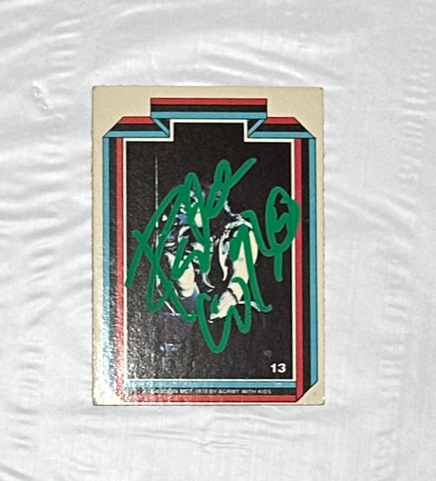 Peter Criss Autographed Card (1 of 2)