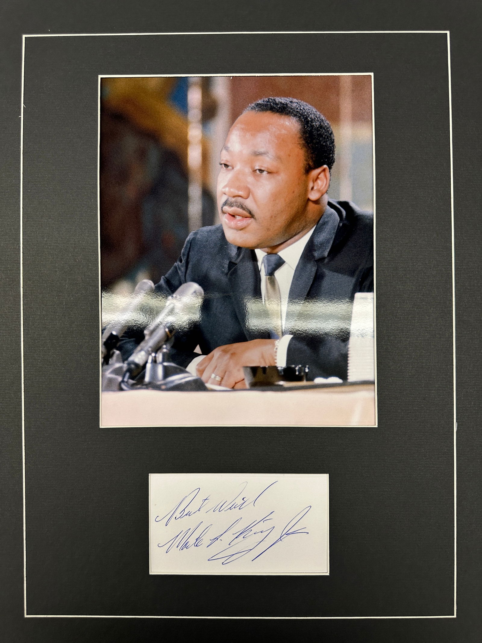 Martin Luther King Jr Autograph Display (1 of 1)