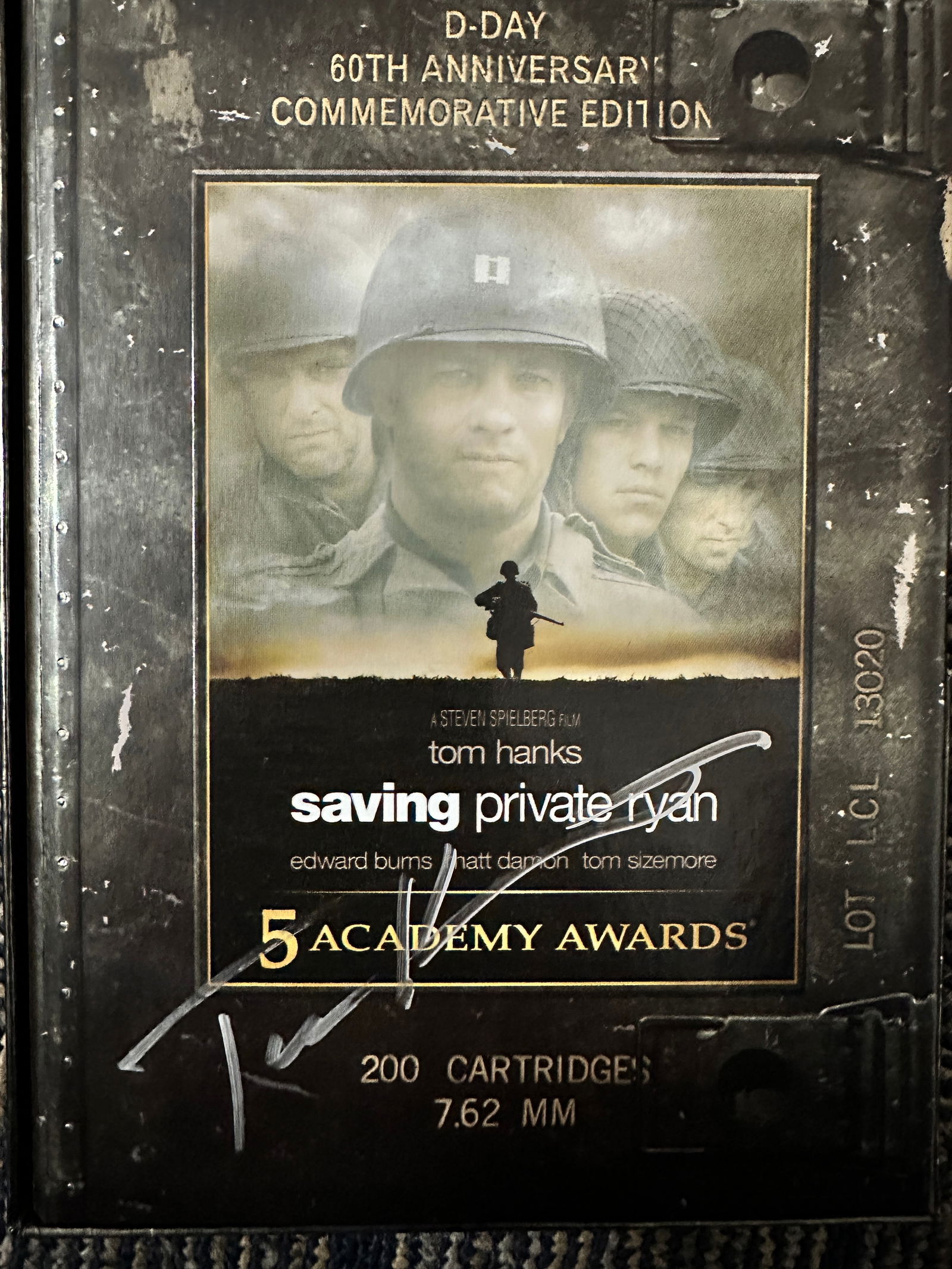 Tom Hanks AUTOGRAPHED DVD (1 of 1)