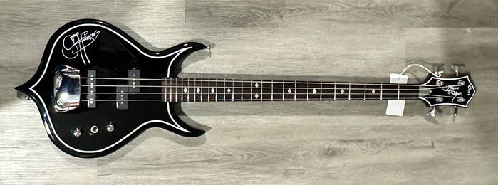 Gene Simmons Punisher Cort Bass! RARE WITH CASE