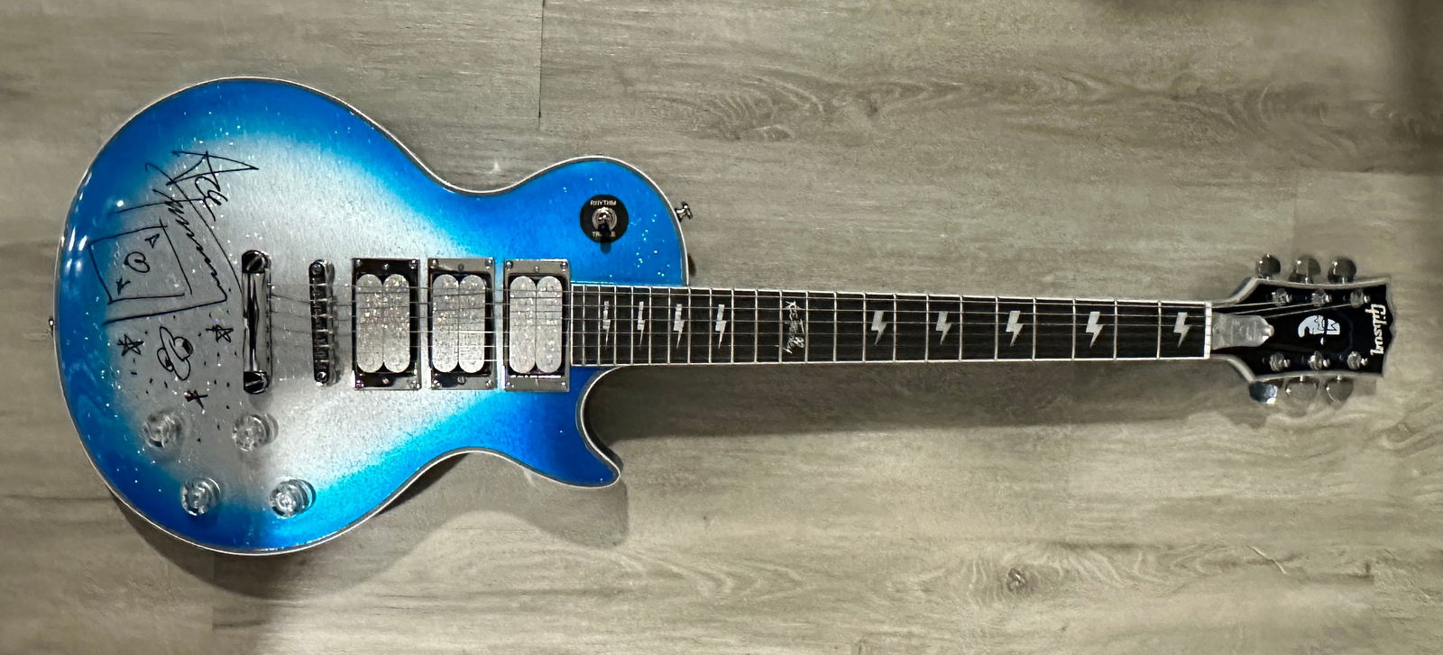 Ace Frehley Autographed Guitar RARE BLUE MODEL (1 of 1)