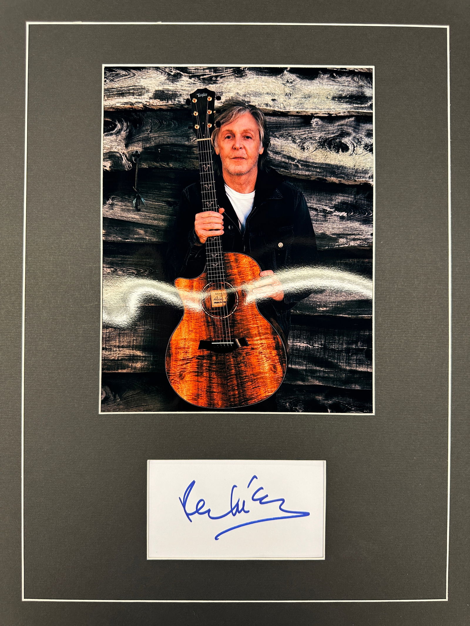 Paul McCartney Autograph Display (1 of 1)