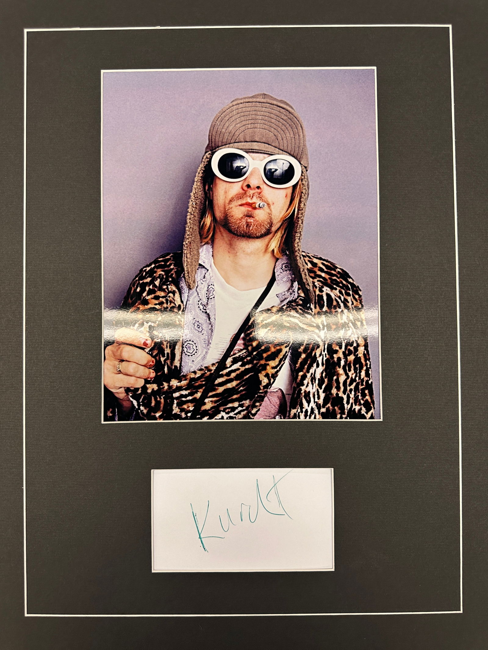 Kurt Cobain Autograph Display (1 of 1)