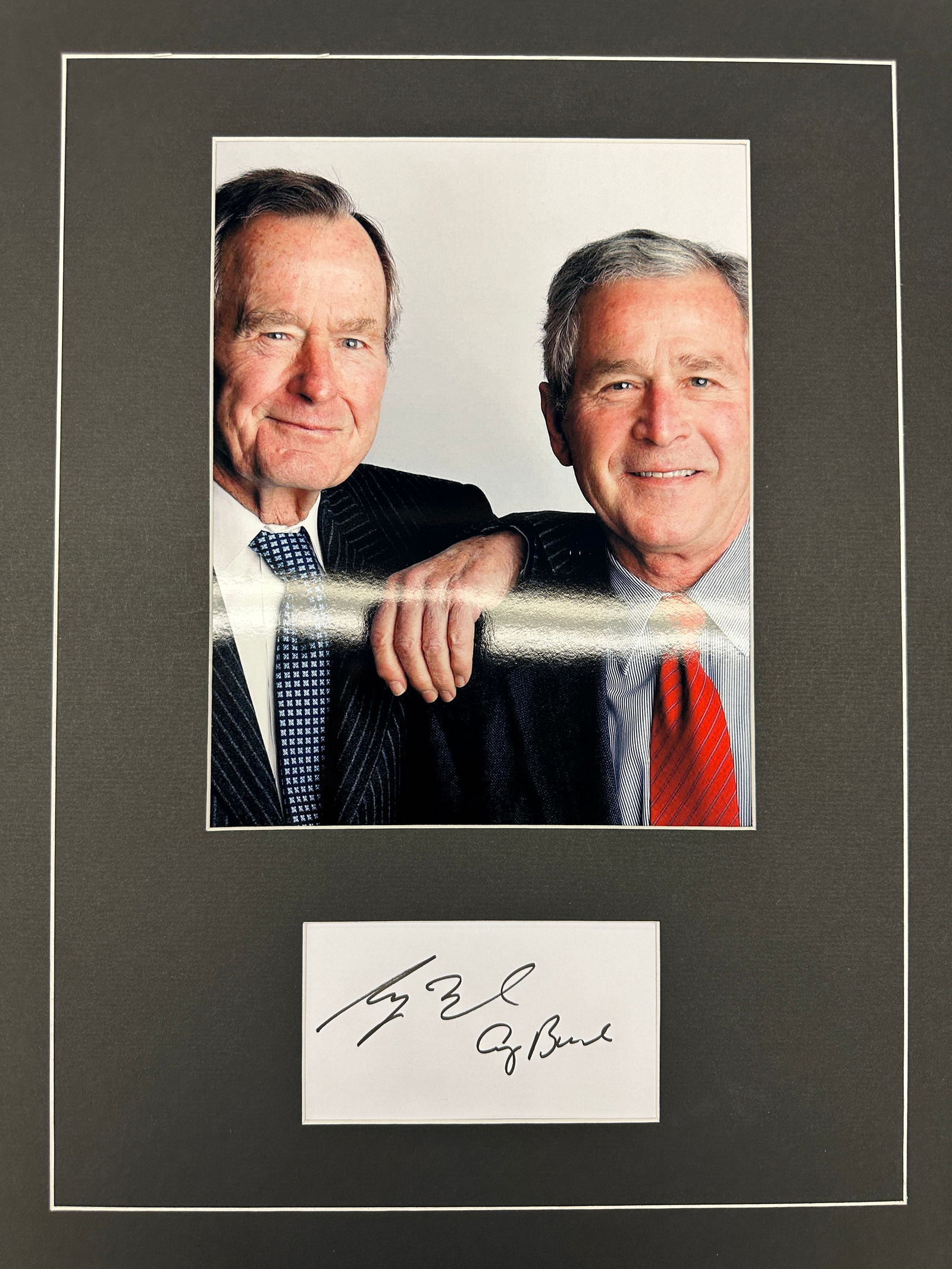 George H. And George W. Bush Autograph Display (1 of 1)