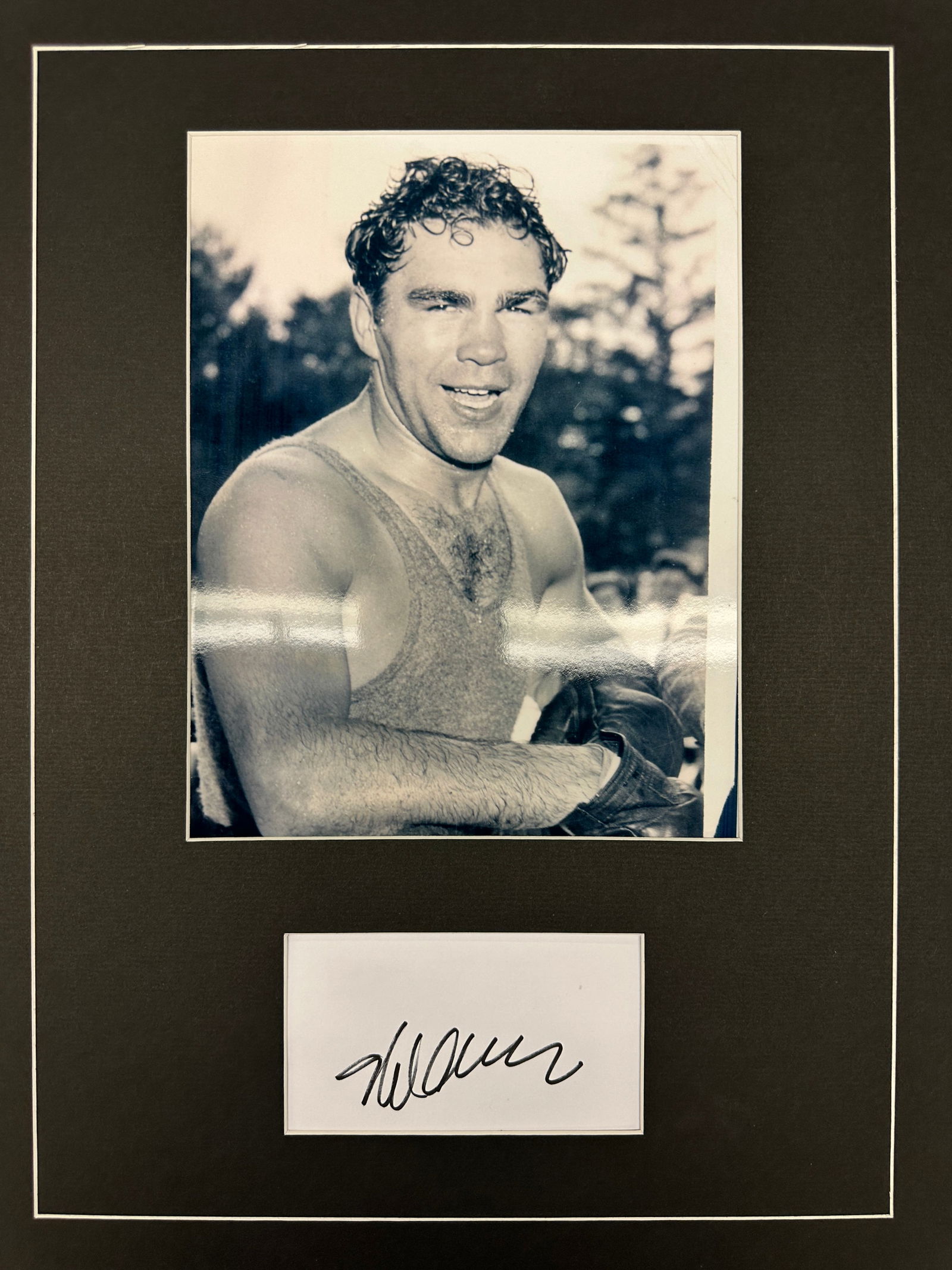 Max Snelling Autograph Display (1 of 1)