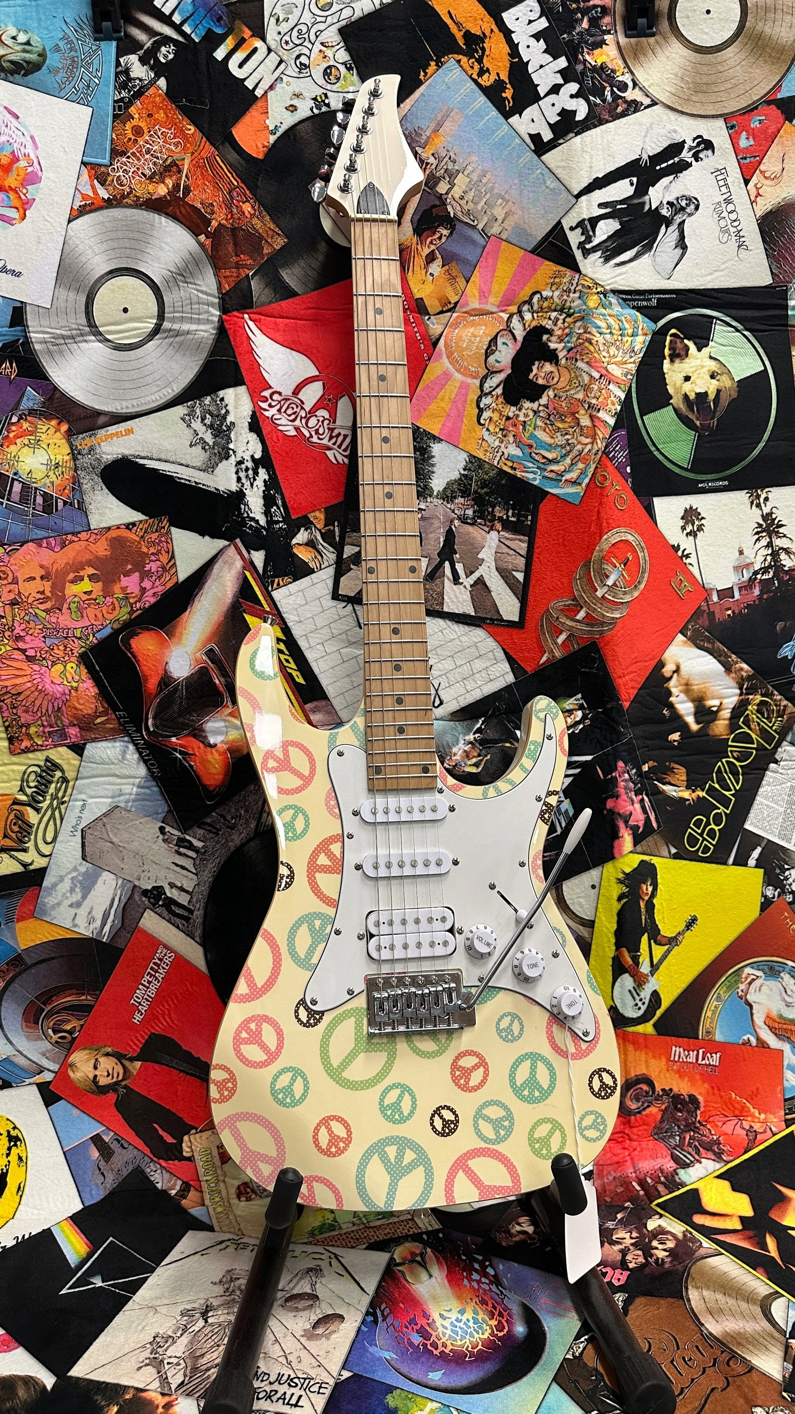 Strat Style Guitar With Peace Sign Art!: Displays are not framed, and can be framed for a cost. Framed items will state they are framed in the name of the item. All signed items come with a COA. All items now come with a 3rd Party COA from P