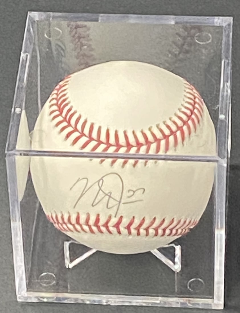 Mike Trout Signed Baseball PSA Auth (1 of 3)