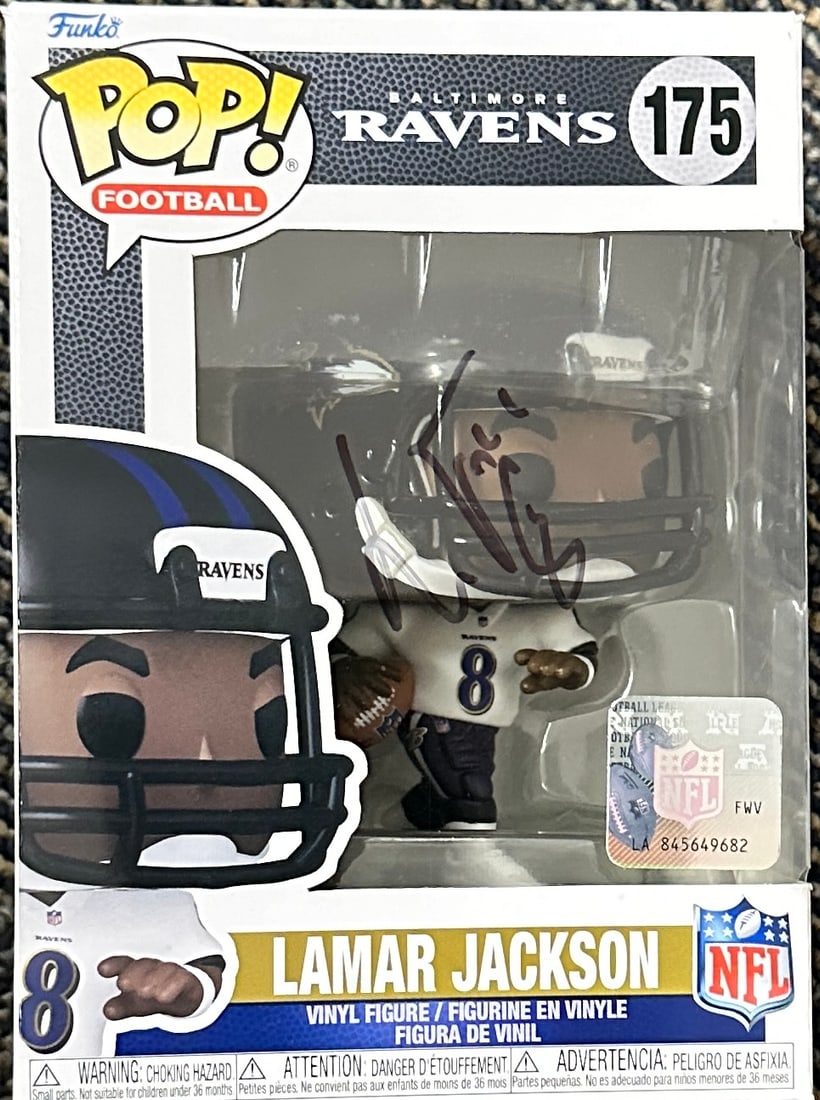 Lamar Jackson Autographed Funko Baltimore Ravens (1 of 1)