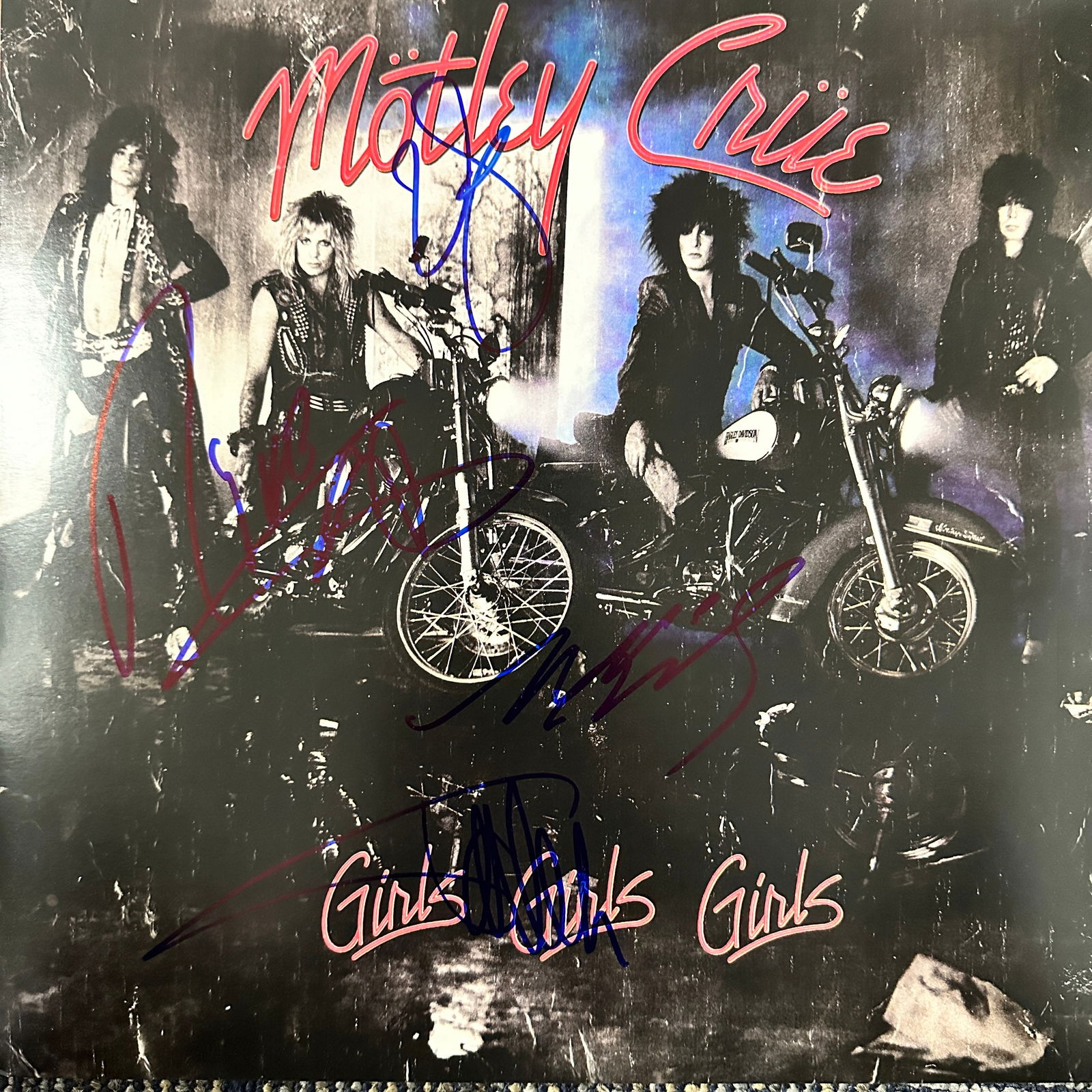 Motley Crue Autographed ALBUM All 4 (1 of 1)