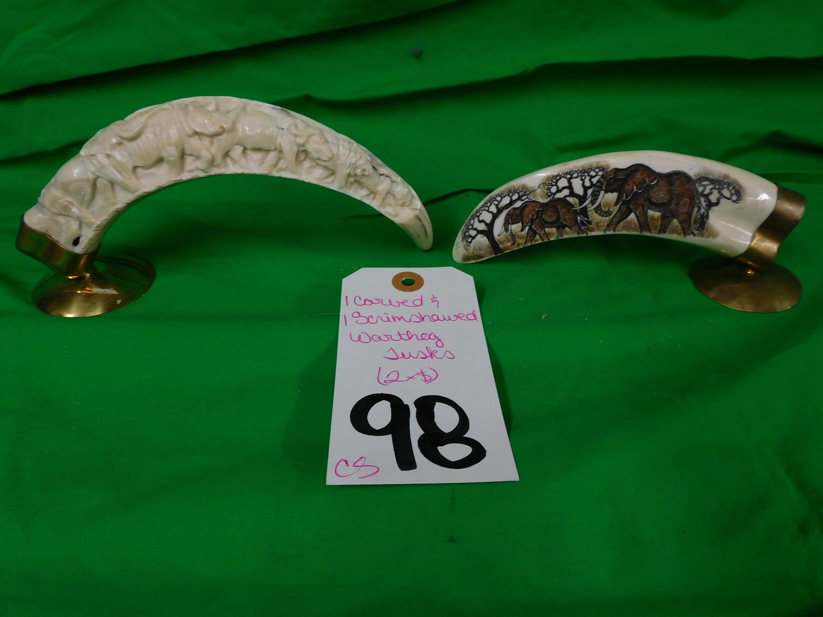 1 CARVED & 1 SCRIMSHAWED WARTHOG TUSKS (2x$) (1 of 3)