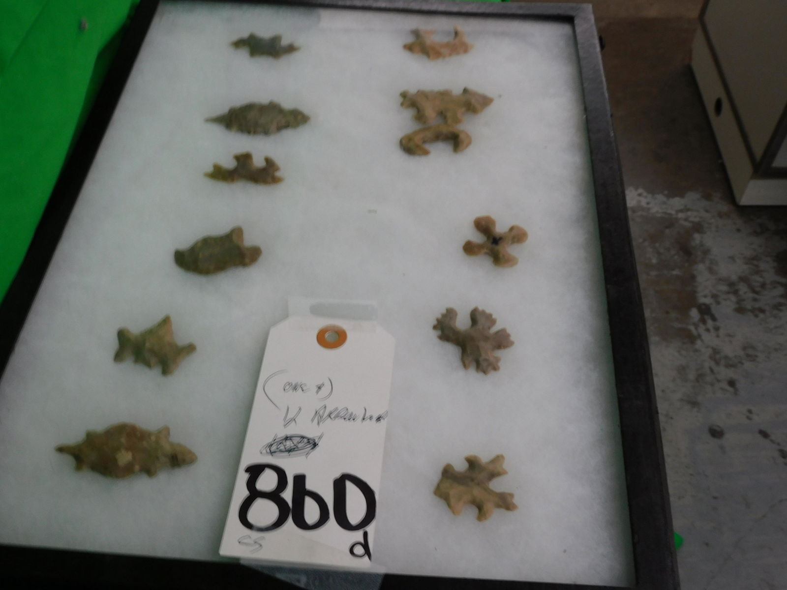 12 ARROWHEADS (ONE$) (1 of 4)