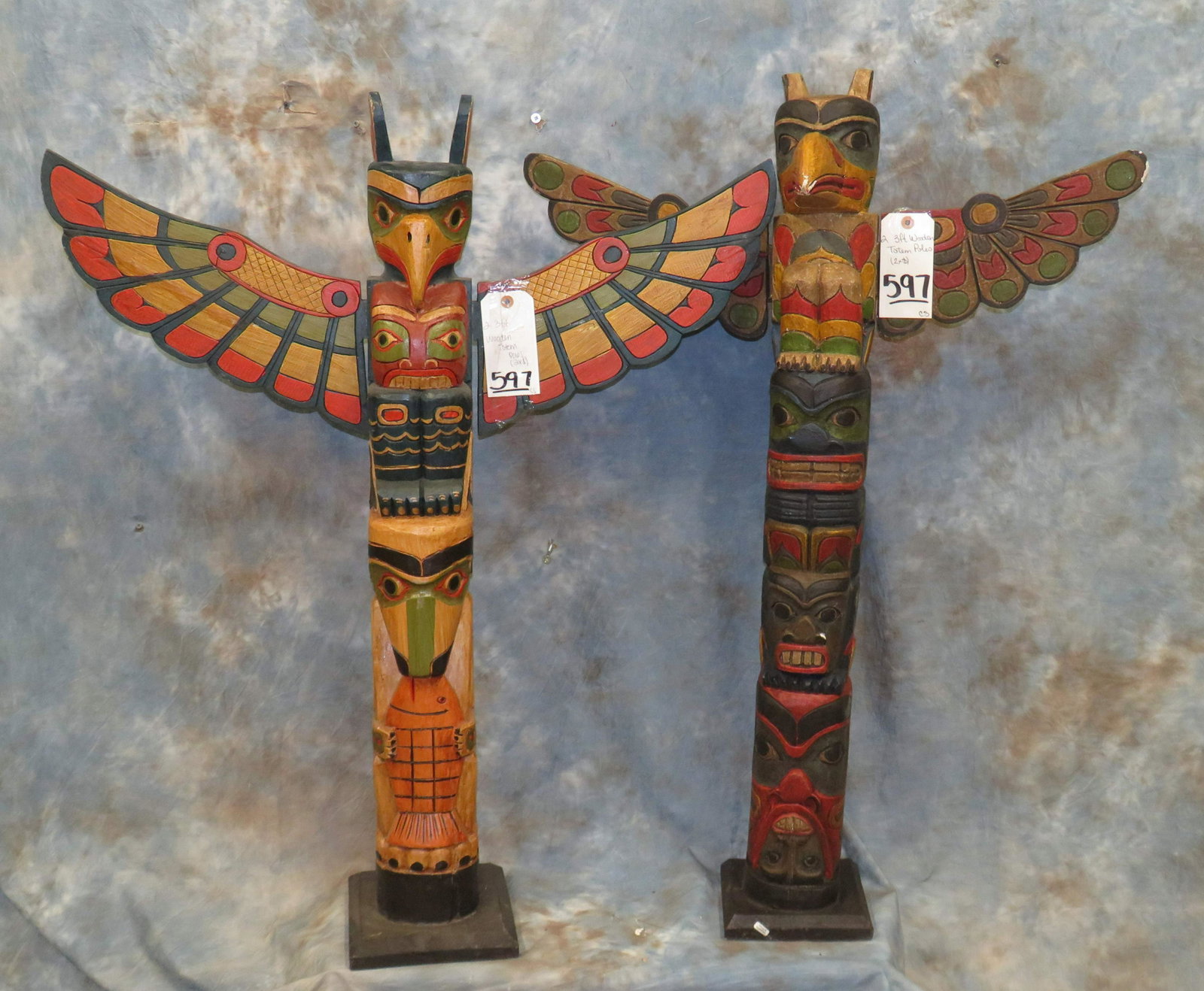 2 3FT TOTEM POLES (2x$): 39" x 32" - 41" x 28"
