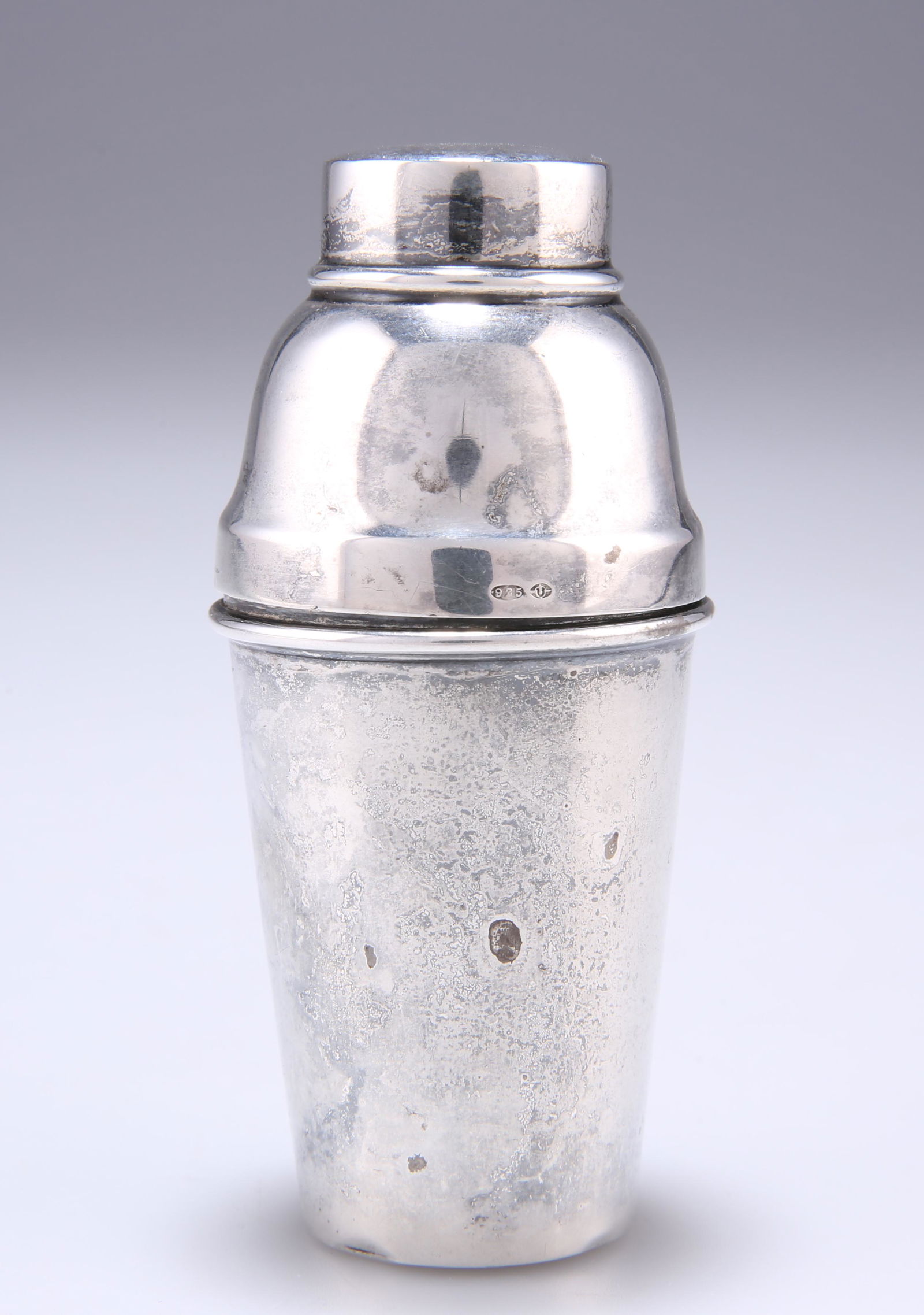 A RARE ART DECO SILVER NOVELTY COCKTAIL STICK HOLDER, (1 of 3)