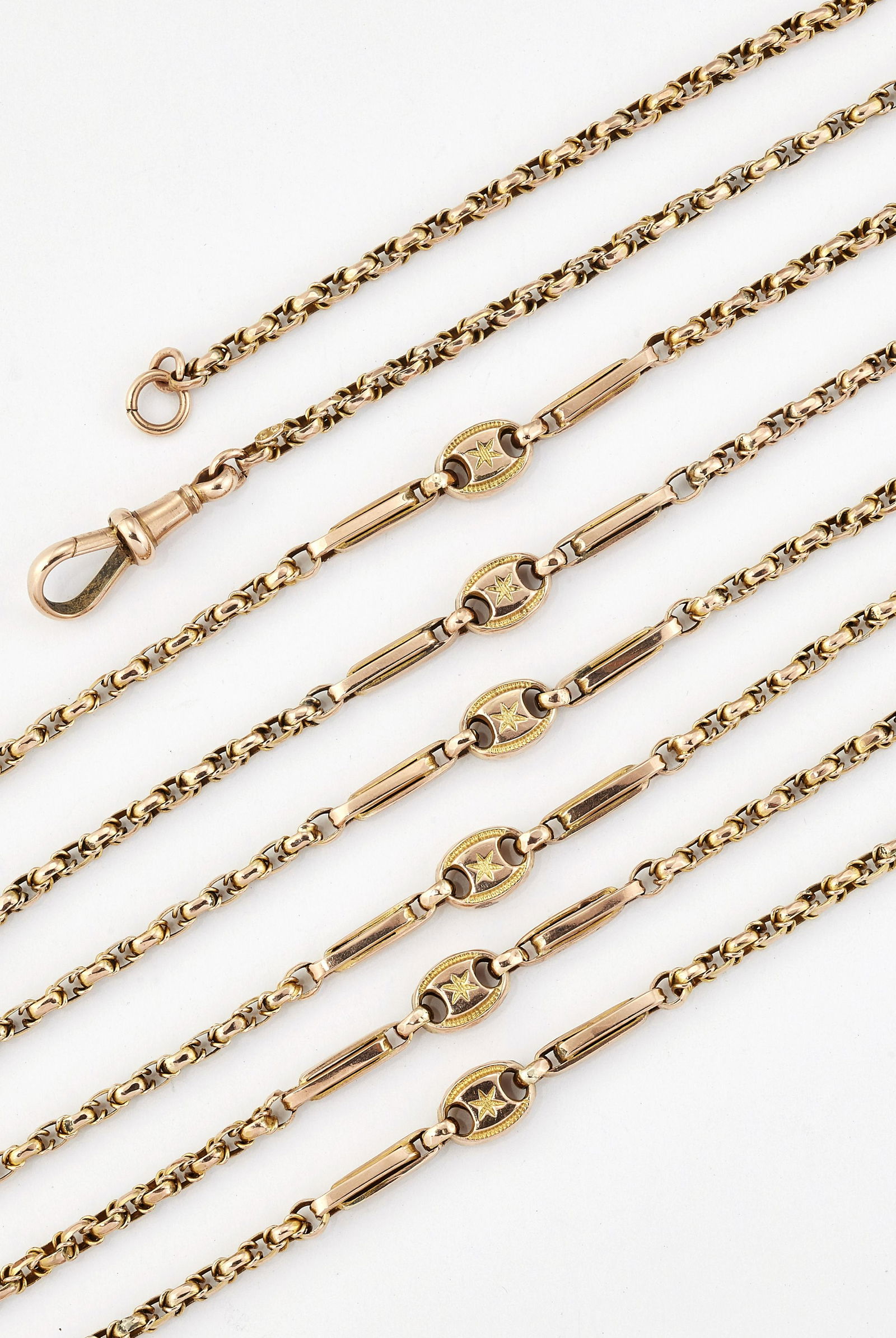 A FANCY LINK GUARD CHAIN NECKLACE, star-engraved links (1 of 1)