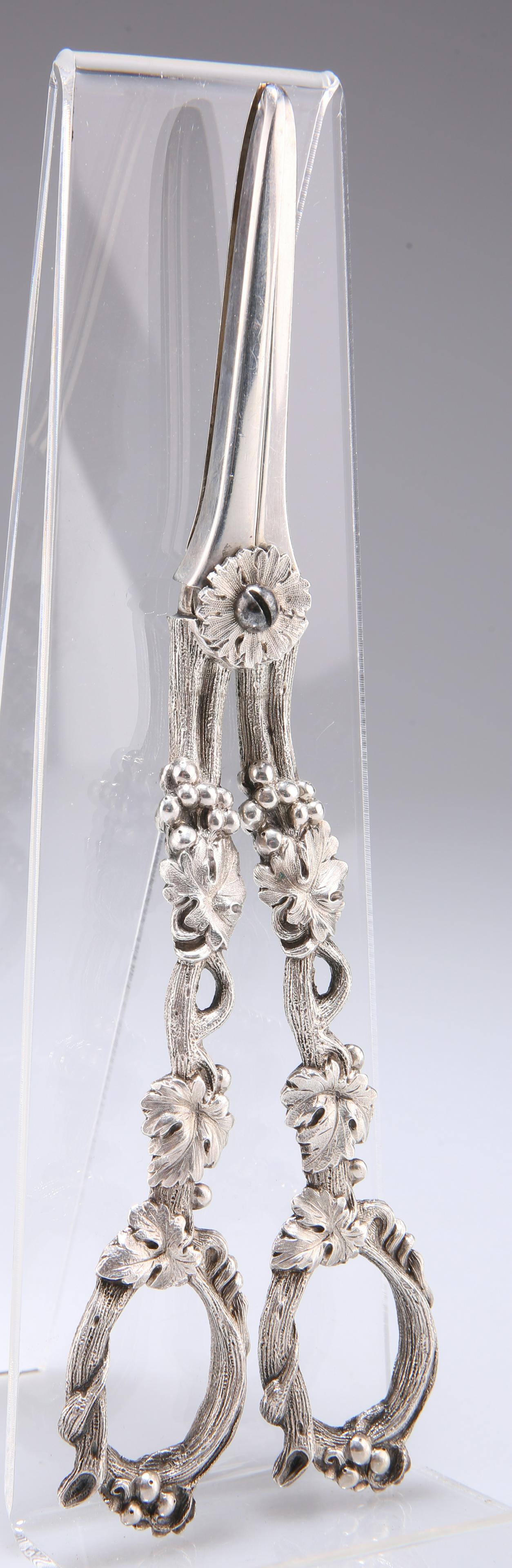 A PAIR OF VICTORIAN SILVER GRAPE SCISSORS, by George (1 of 1)