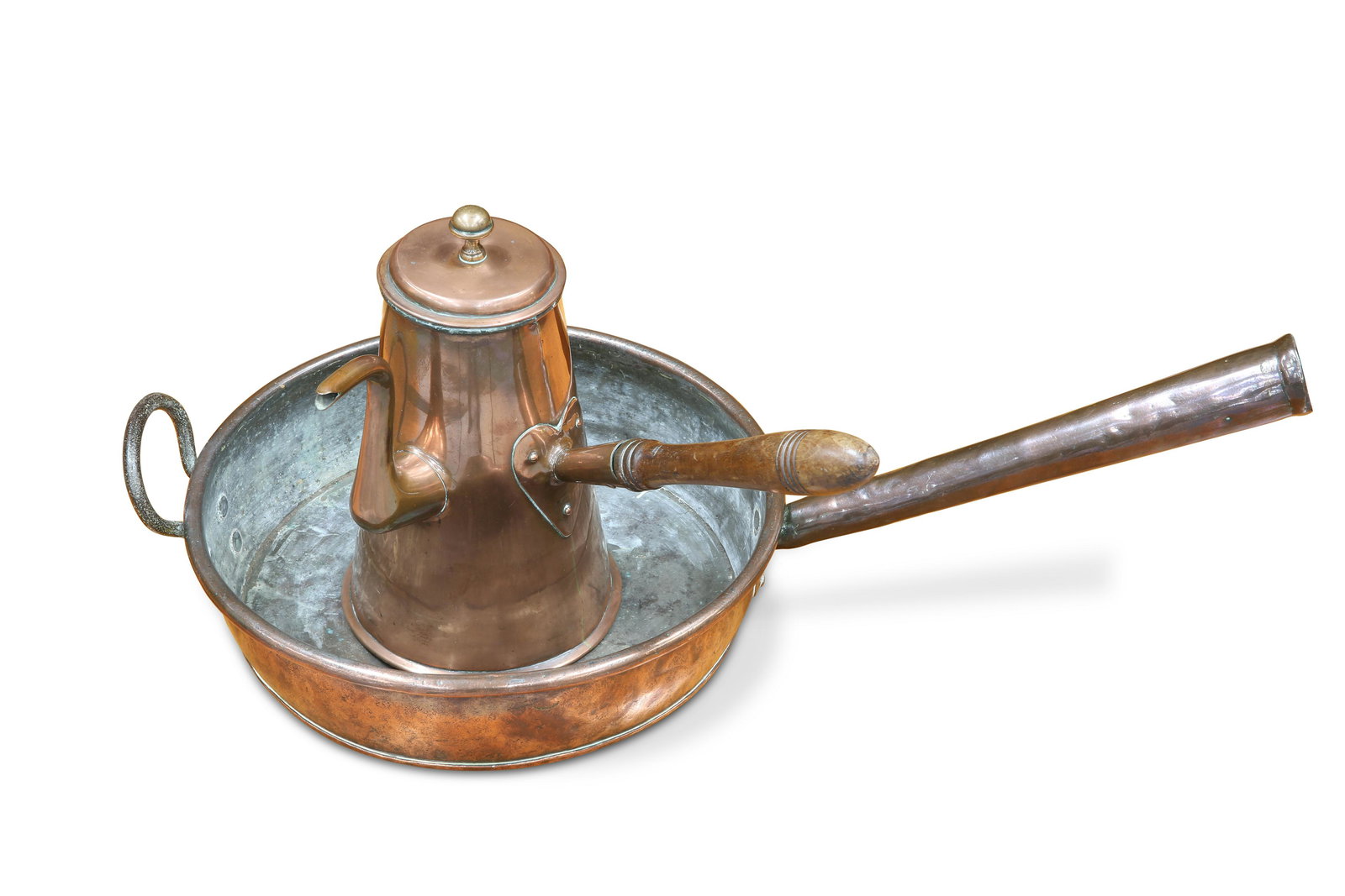 A GEORGIAN COPPER CHOCOLATE POT, of tapering cylindrical form with a side handle, 27cm high; togethe (1 of 1)